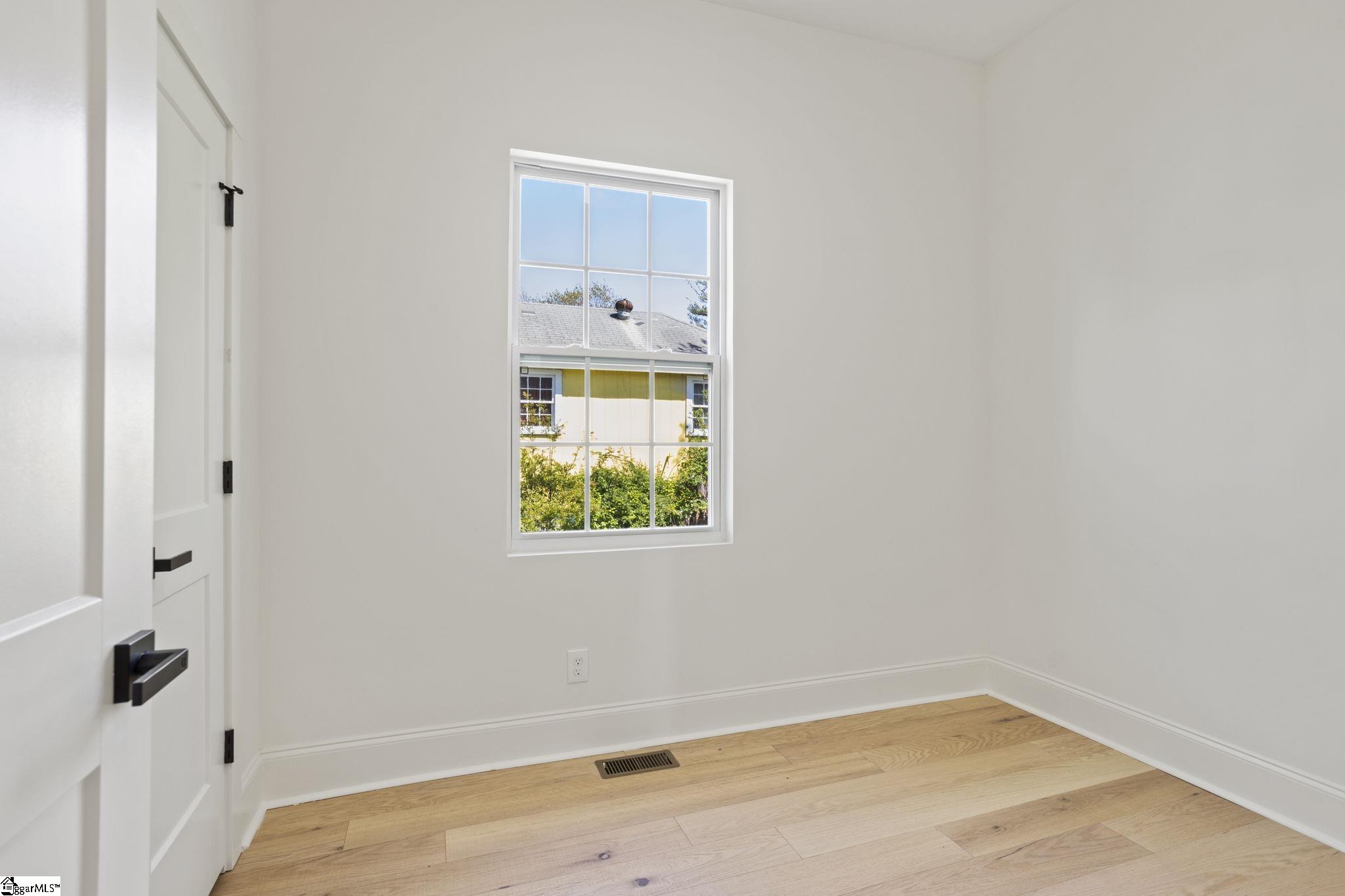 104 B, Greenville, South Carolina image 22