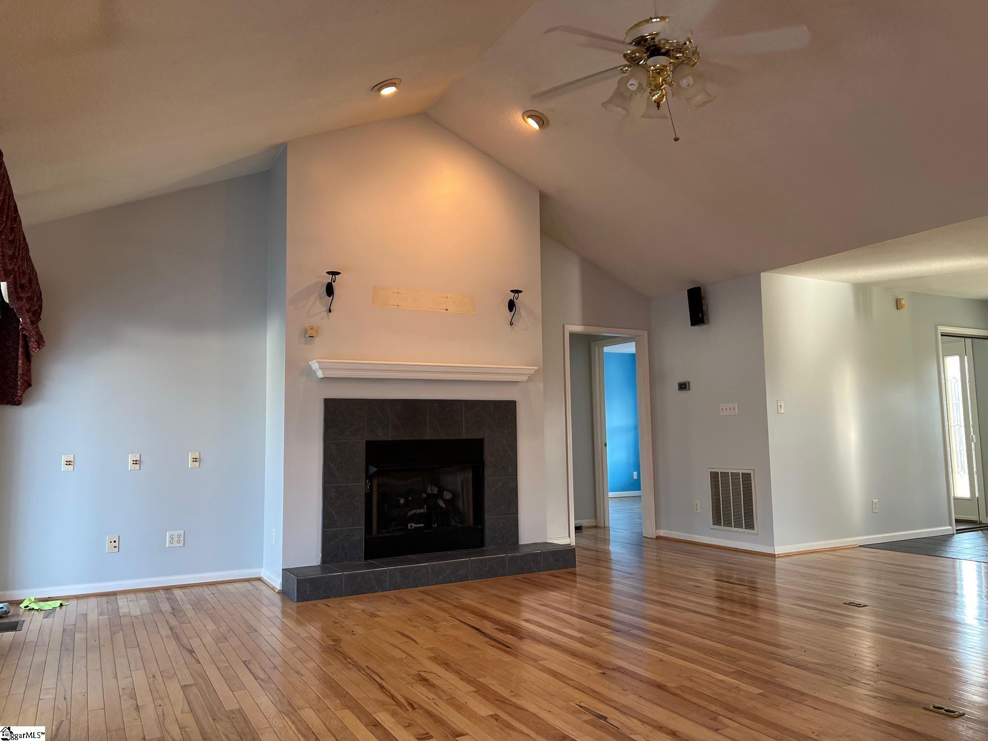 75 Fairmont, Asheville, North Carolina image 12