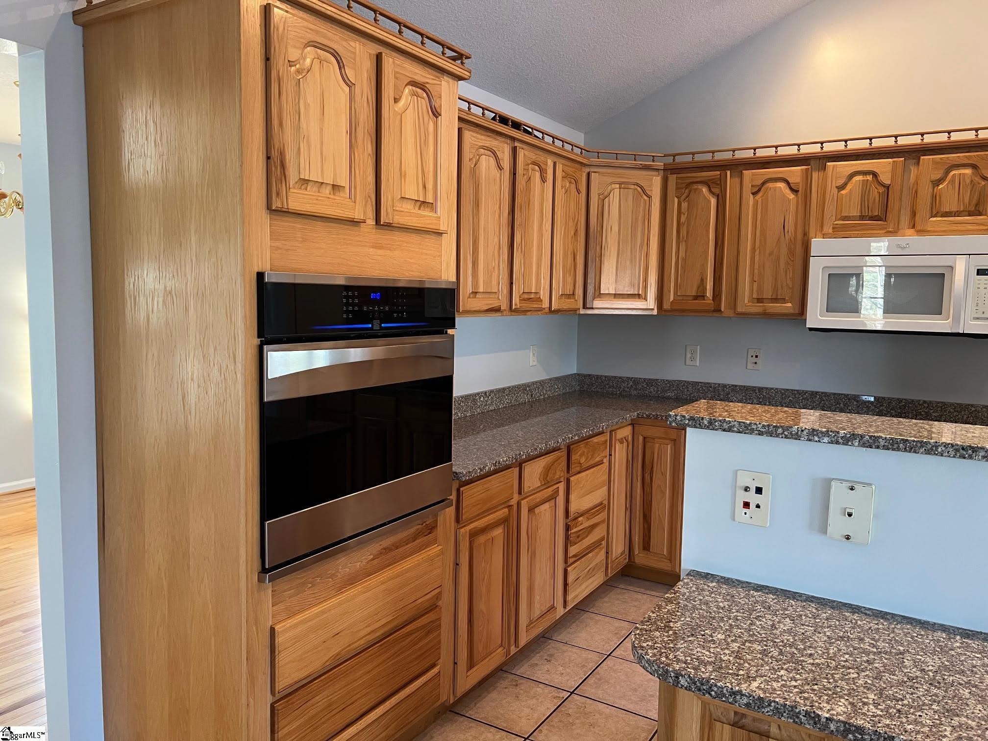 75 Fairmont, Asheville, North Carolina image 17
