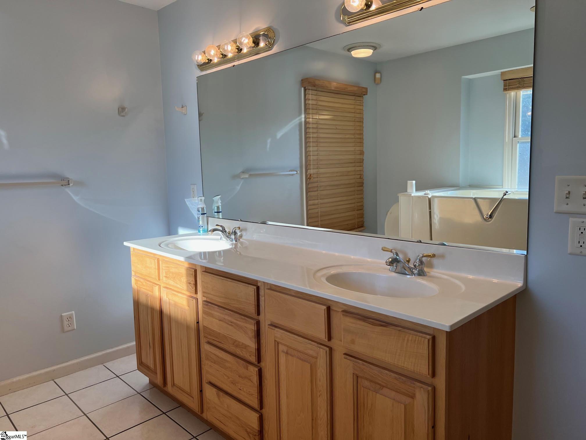 75 Fairmont, Asheville, North Carolina image 22
