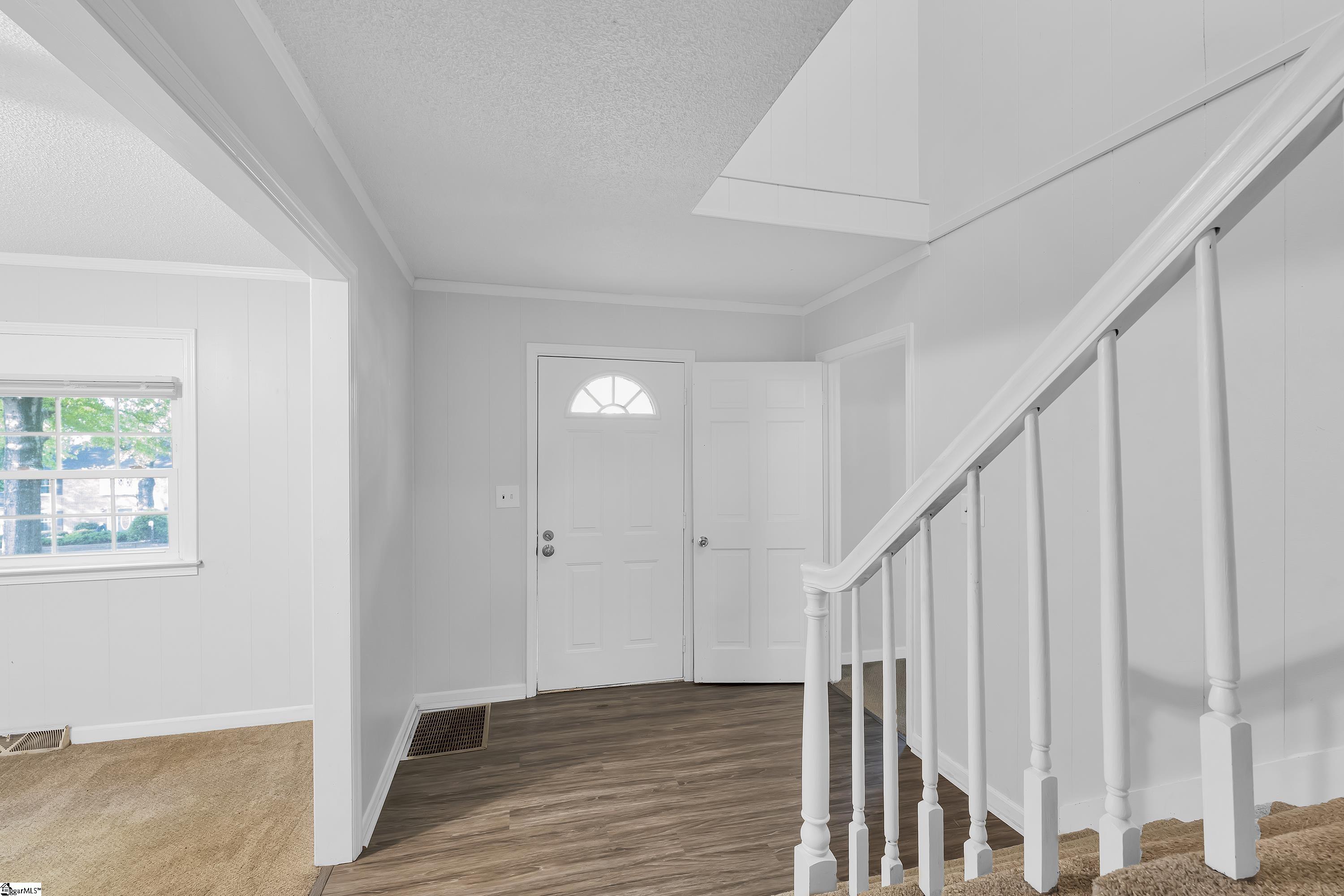 24 Dahlglen, Greenville, South Carolina image 3