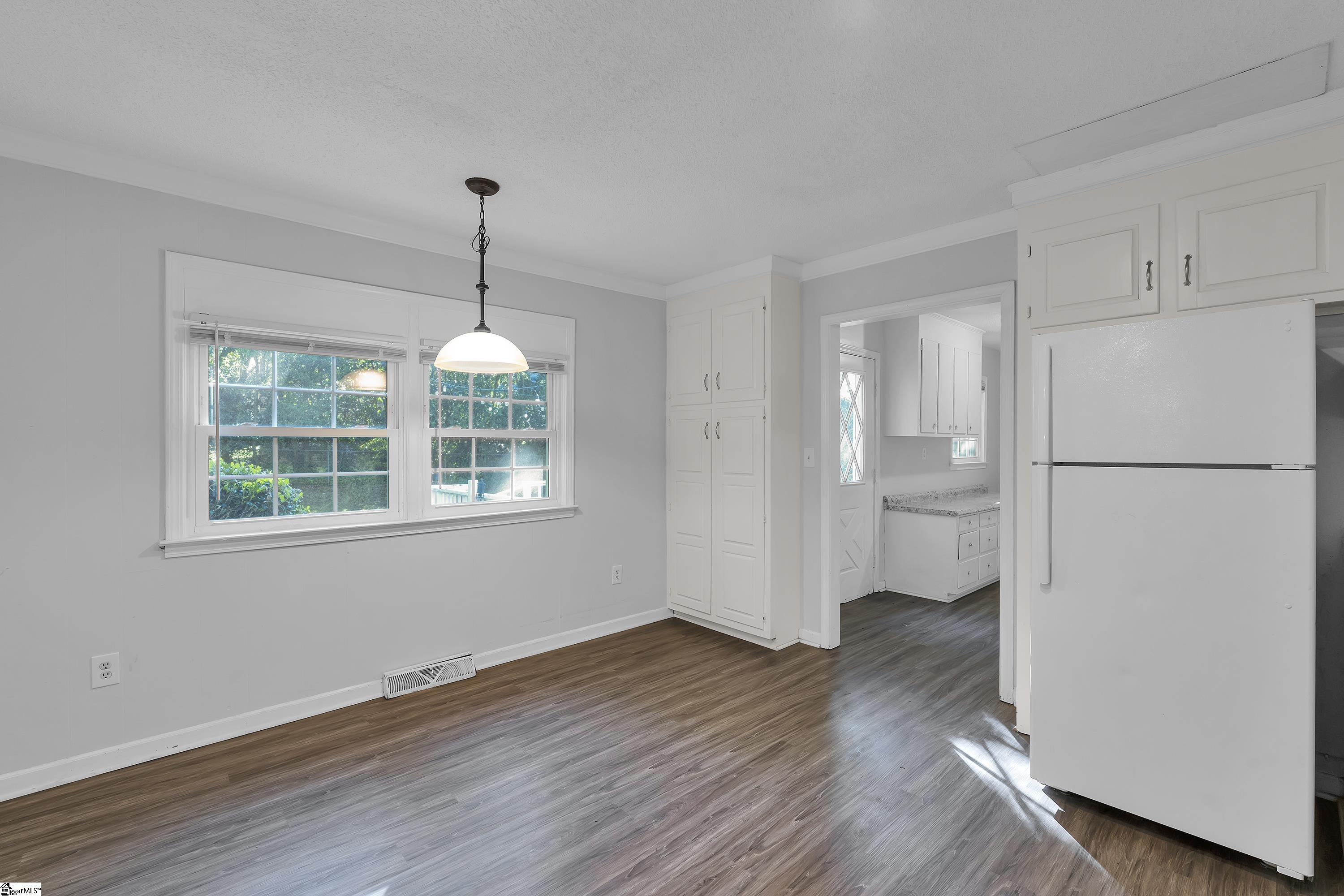 24 Dahlglen, Greenville, South Carolina image 10
