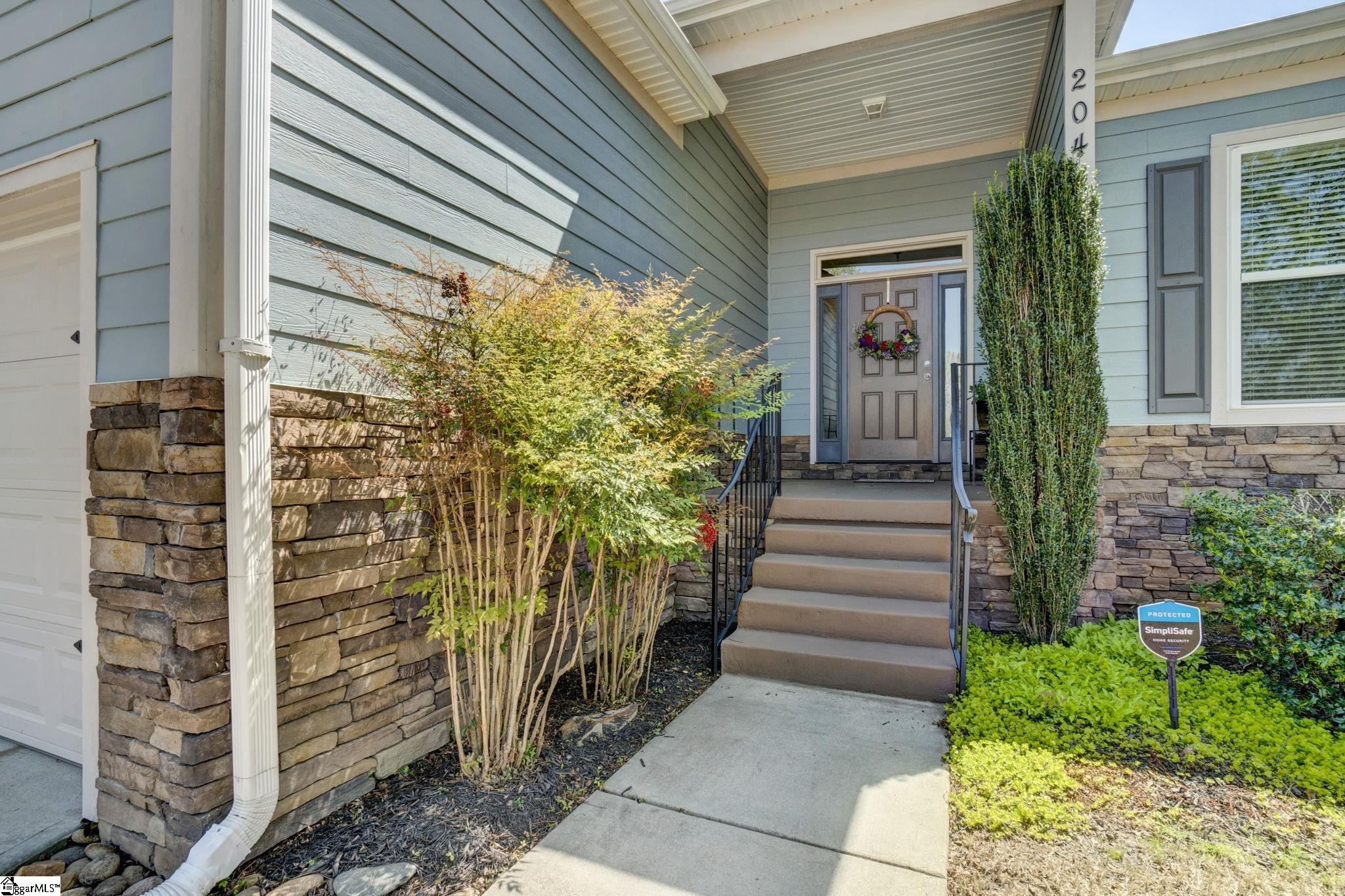204 Lord Byron, Travelers Rest, South Carolina image 2