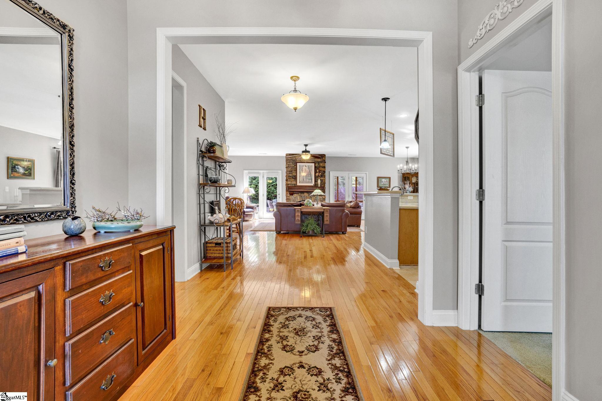 204 Lord Byron, Travelers Rest, South Carolina image 5