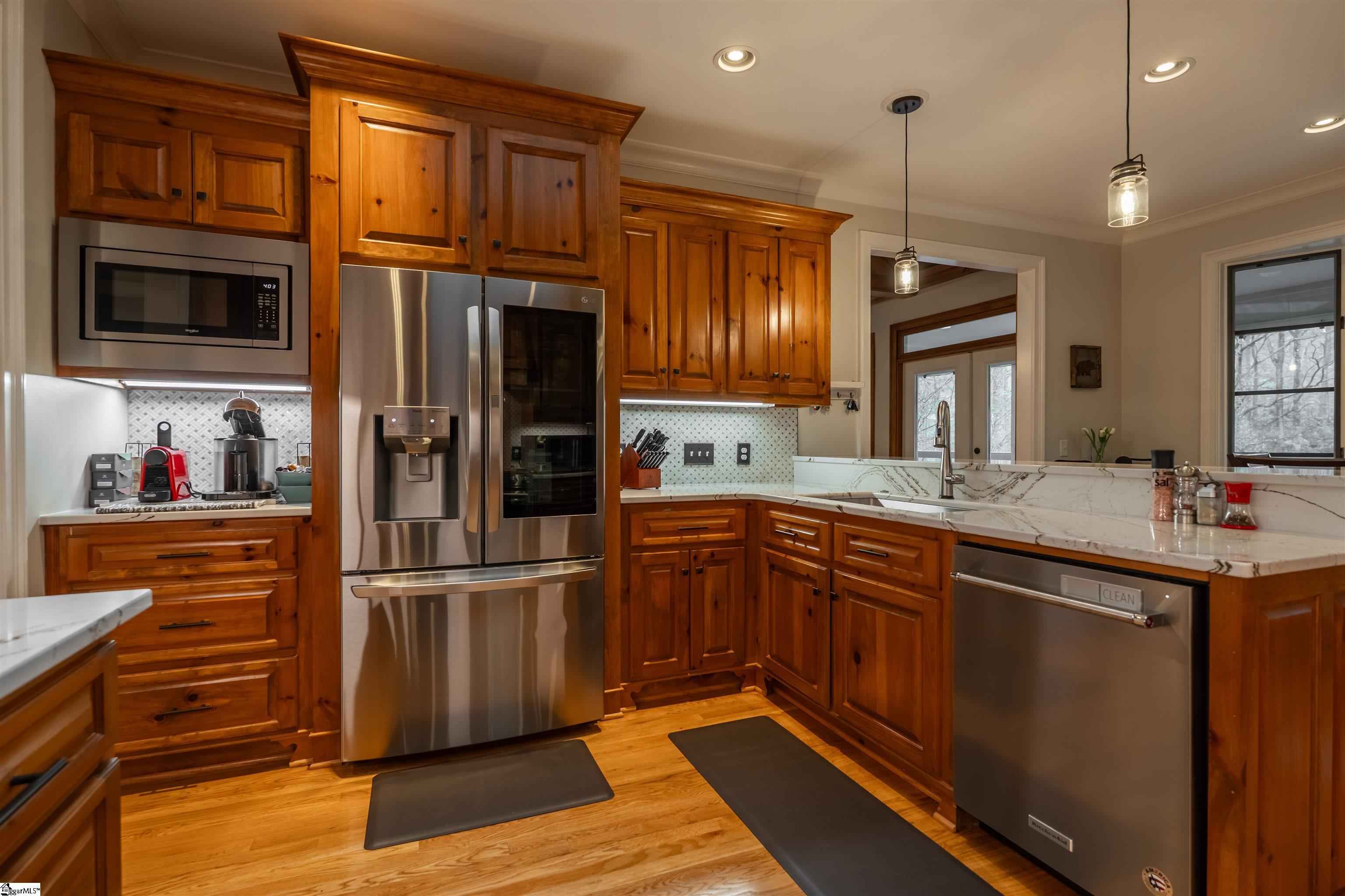 8 Rustic, Landrum, South Carolina image 18