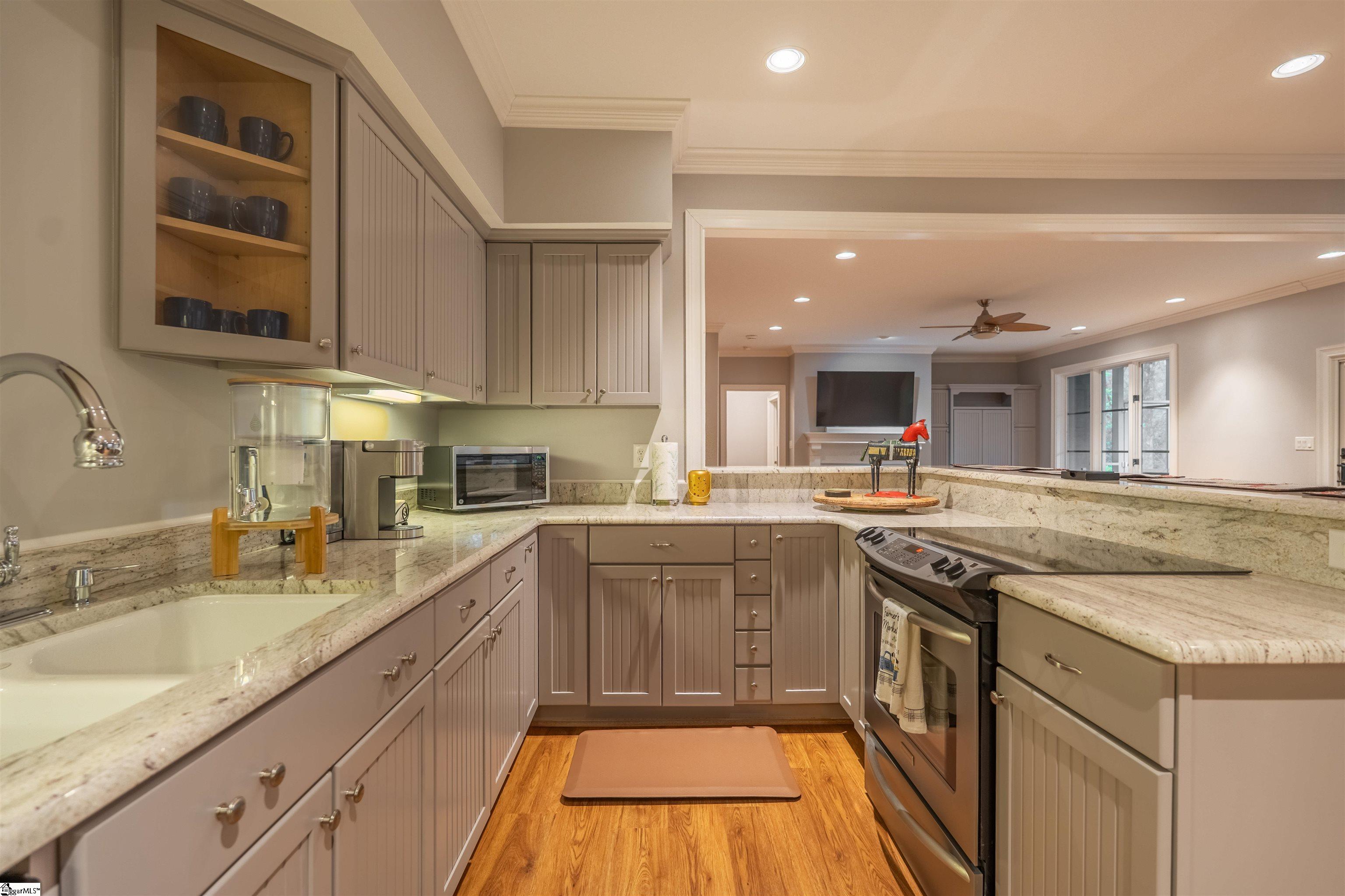 8 Rustic, Landrum, South Carolina image 33