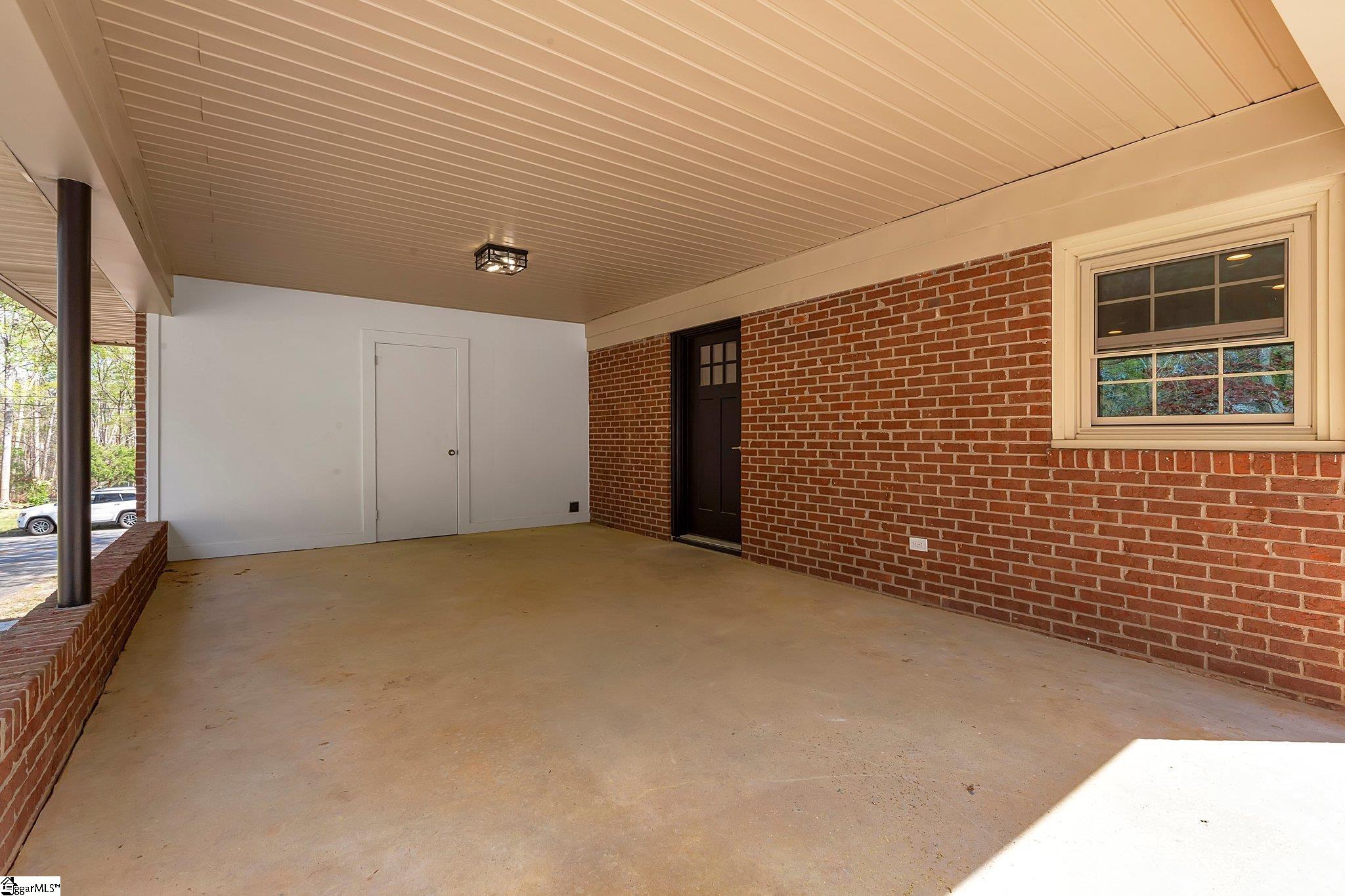 108 Pine, Laurens, South Carolina image 32
