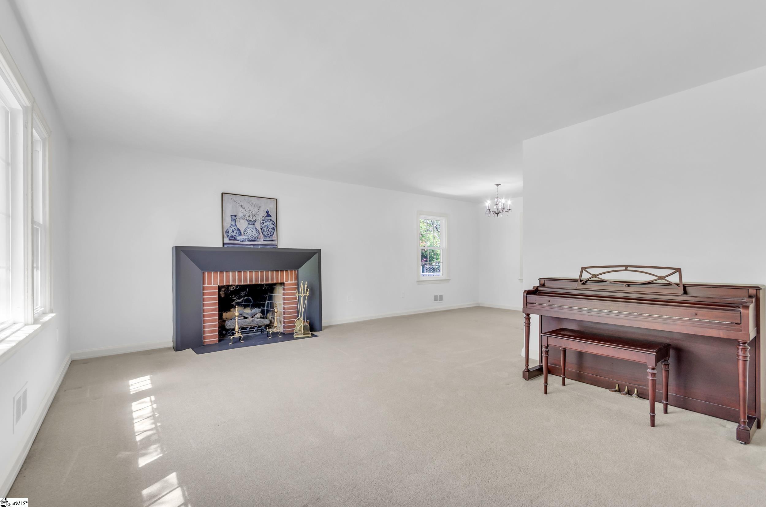 10 Wildwood, Greenville, South Carolina image 3