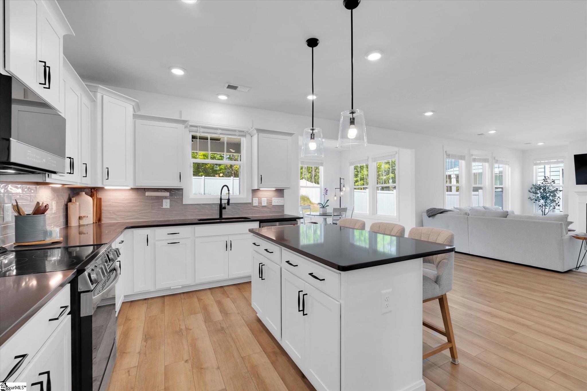 102 Moorish, Simpsonville, South Carolina image 3