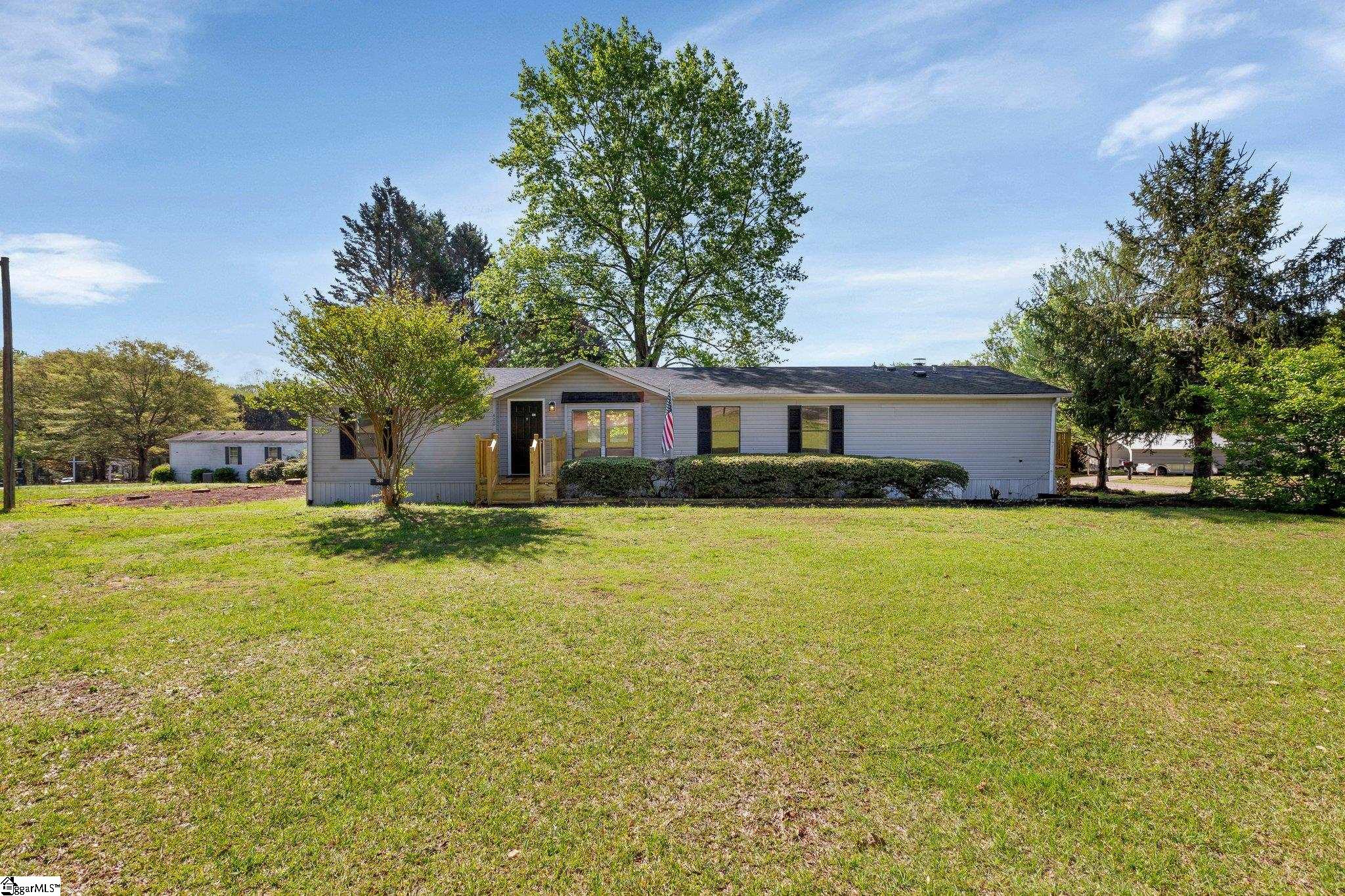 400 Sunshine Way, Easley SC 29642