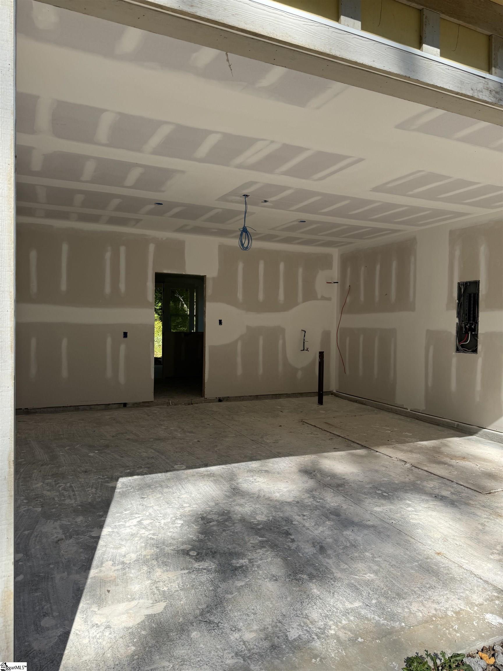 452 Tryon, Spartanburg, South Carolina image 2