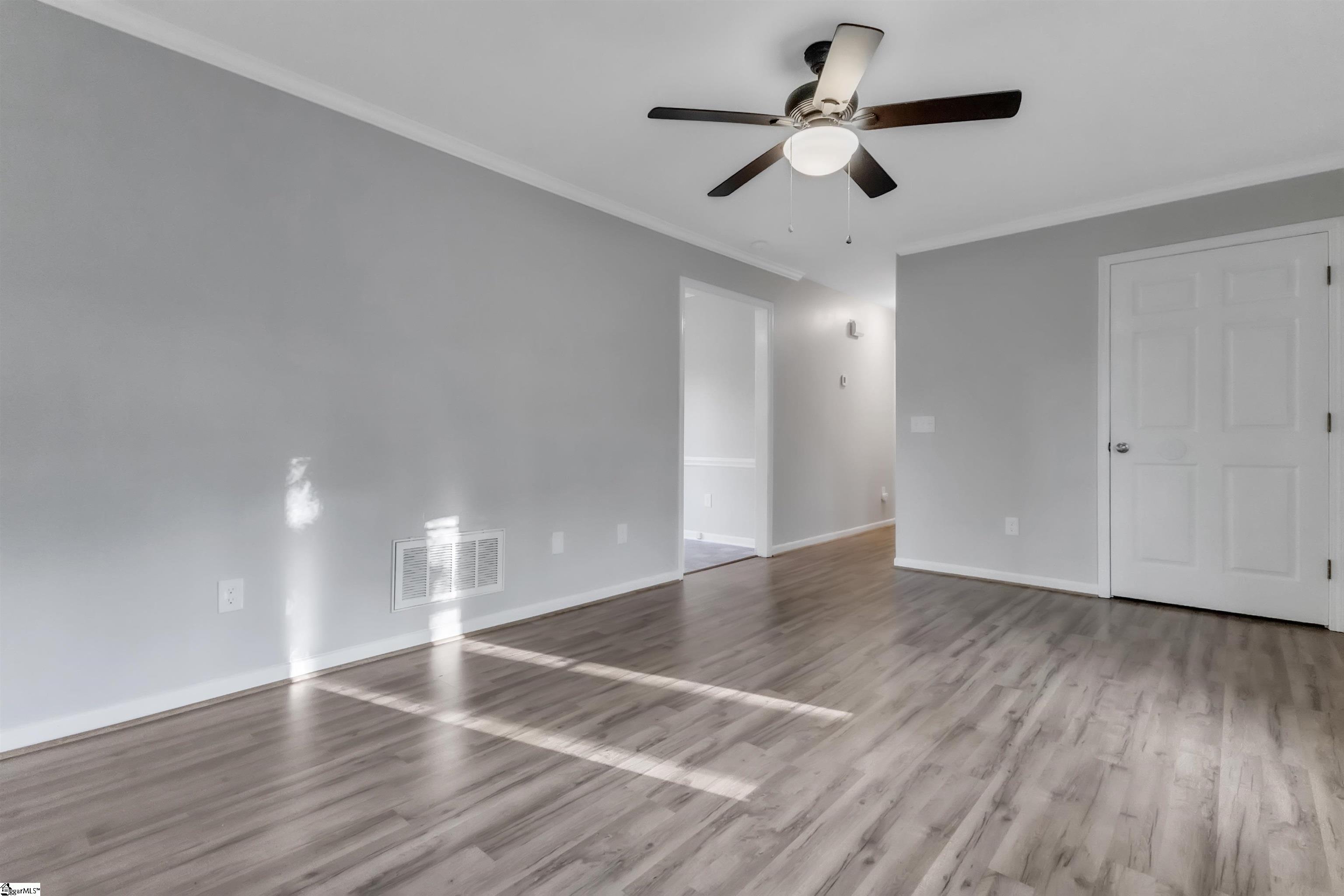 121 Bell, Simpsonville, South Carolina image 6