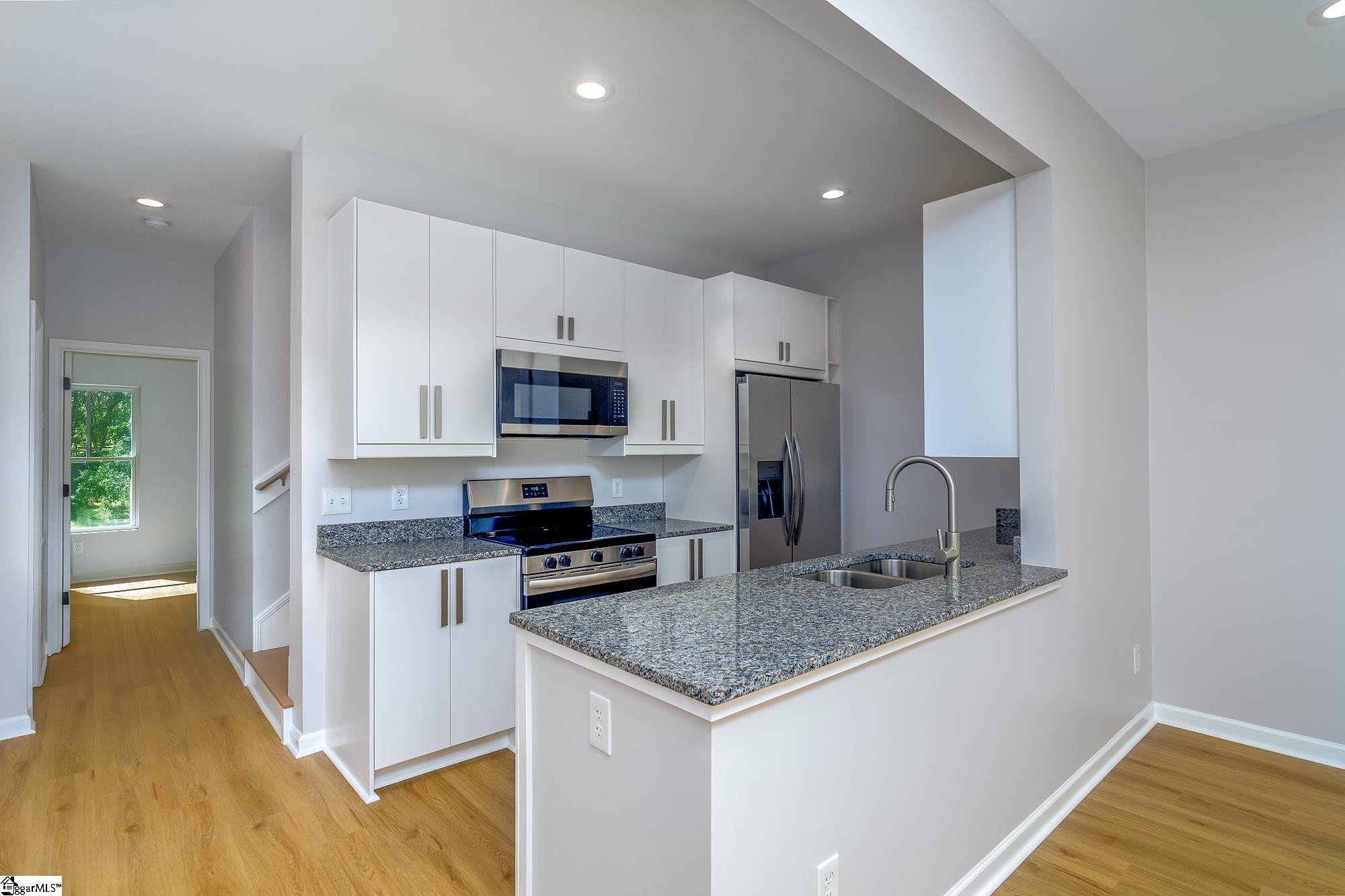 13 Spring, Pelzer, South Carolina image 3