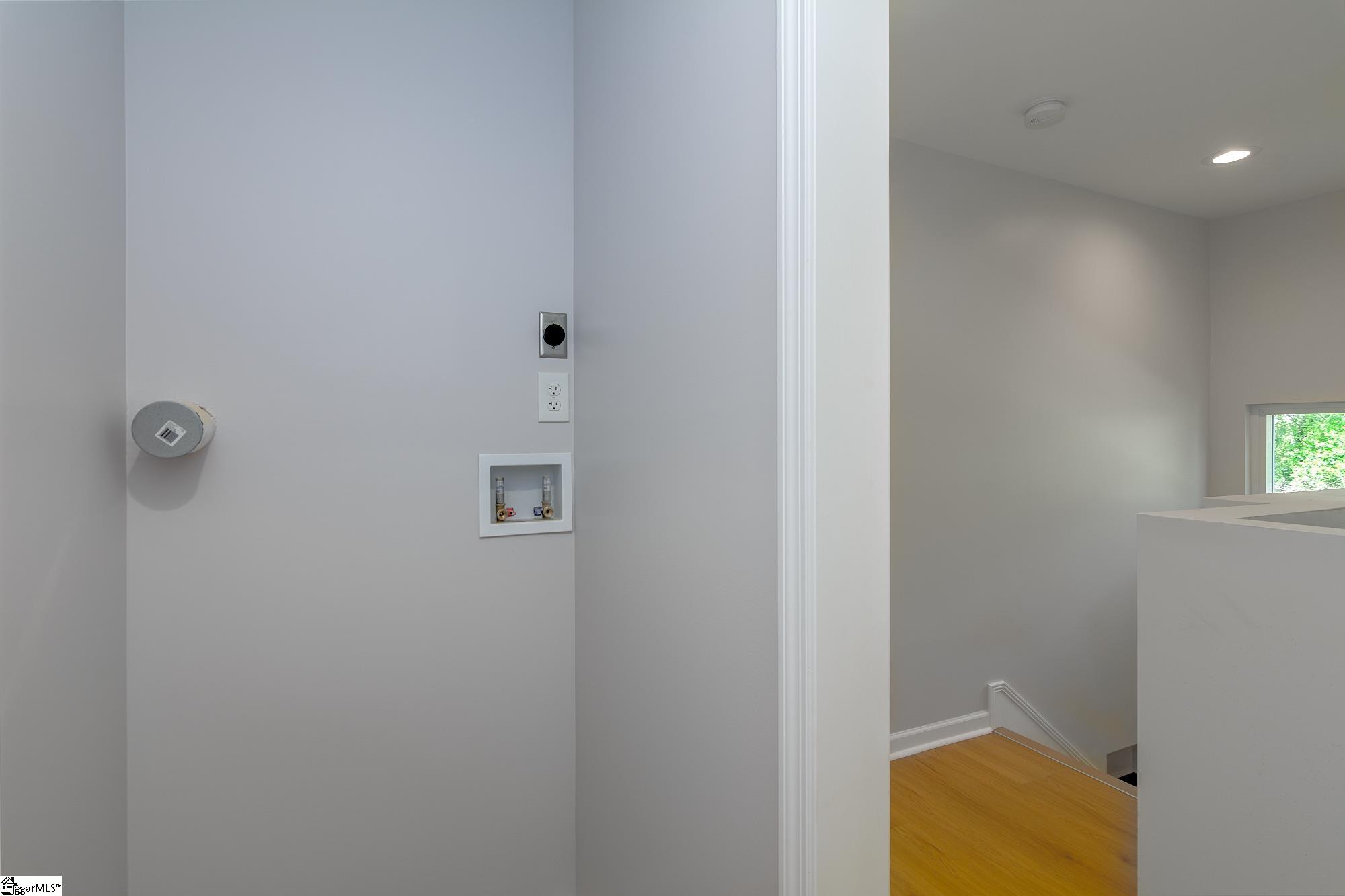 13 Spring, Pelzer, South Carolina image 27