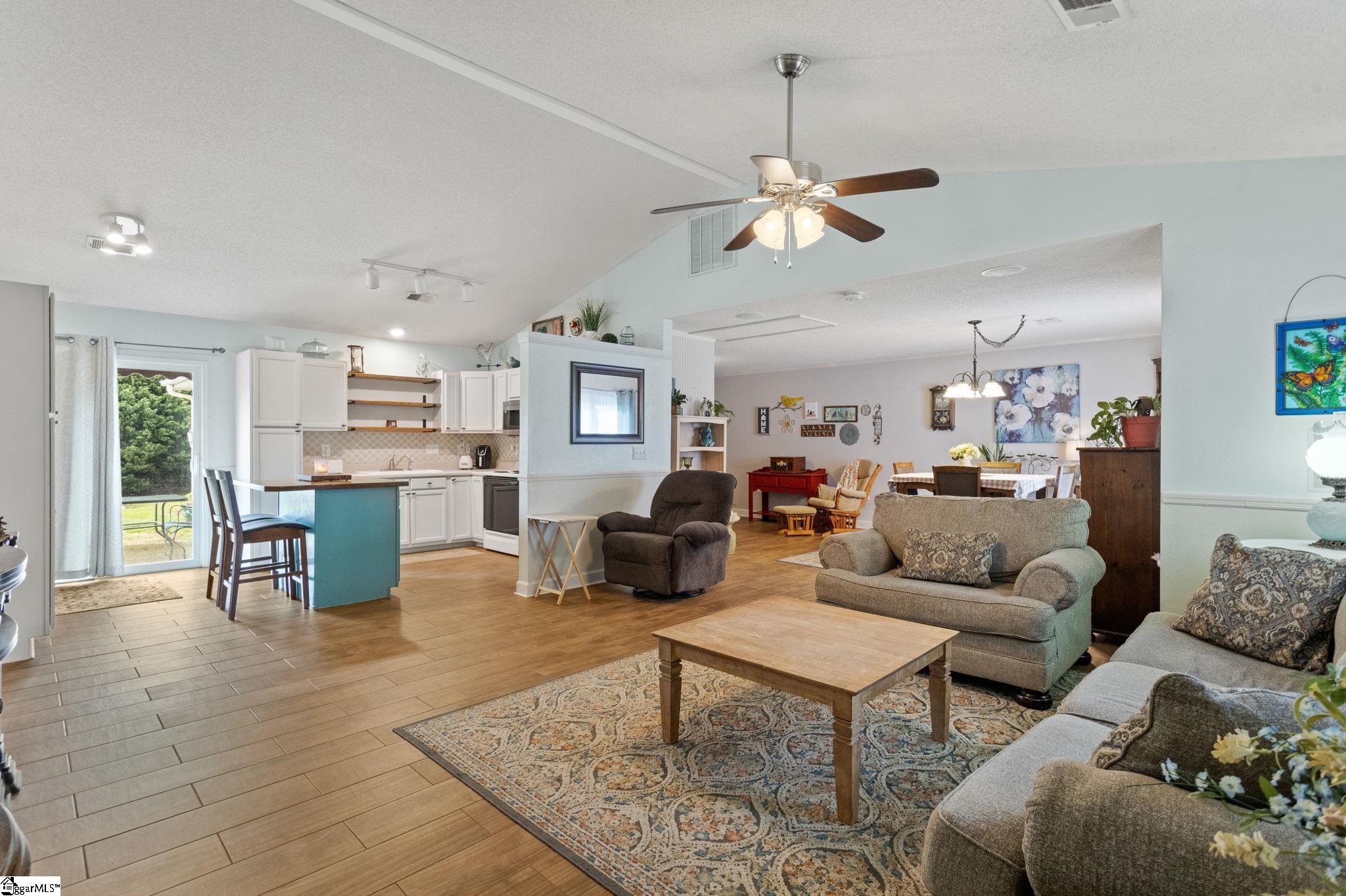 1702 Morning Meadow, Fountain Inn, South Carolina image 2