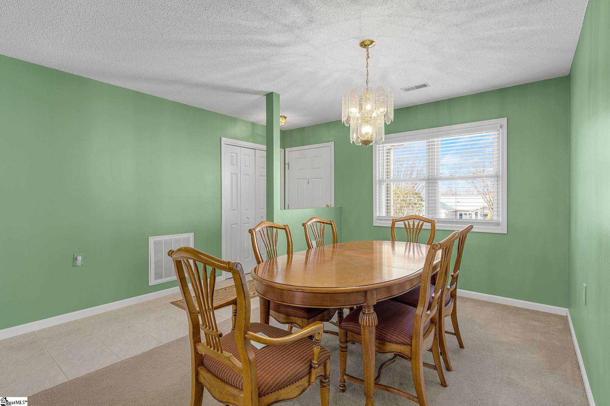6 Hillview, Greenville, South Carolina image 7