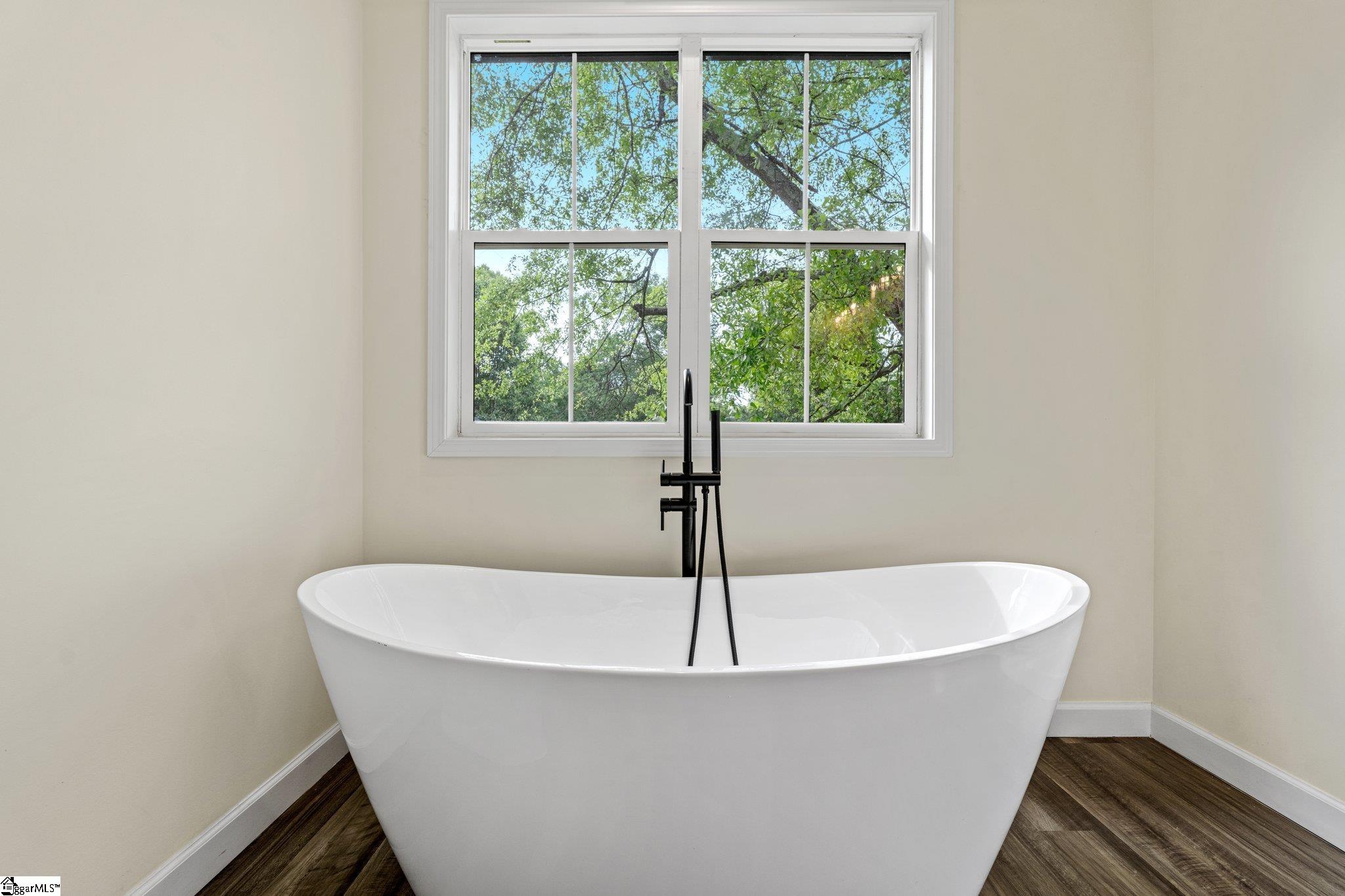 230 Maco, Greenville, South Carolina image 17