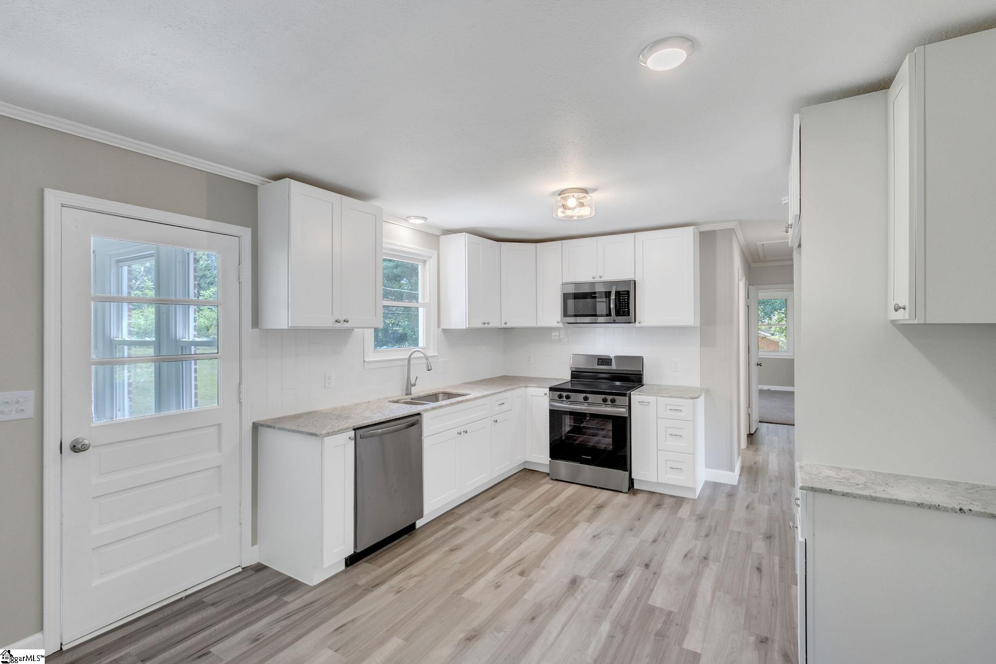 107 Carriage, Simpsonville, South Carolina image 6