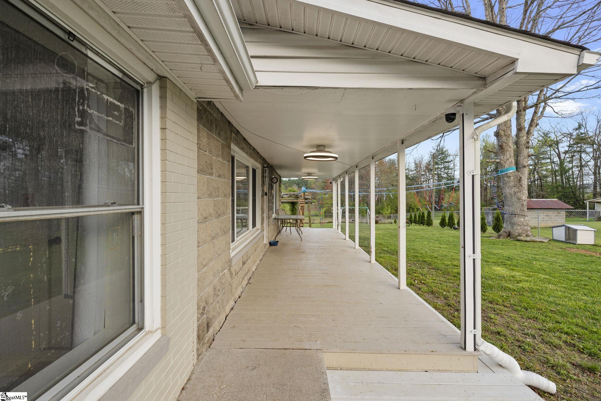 224 Laycock, Hendersonville, North Carolina image 4