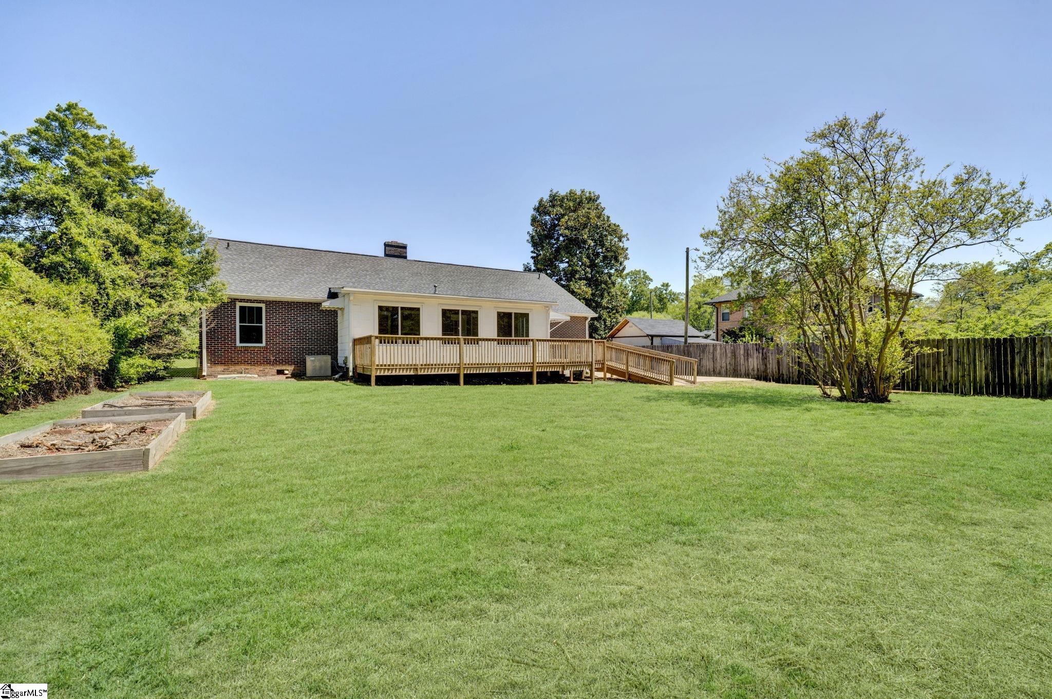 306 Hickory, Clinton, South Carolina image 35