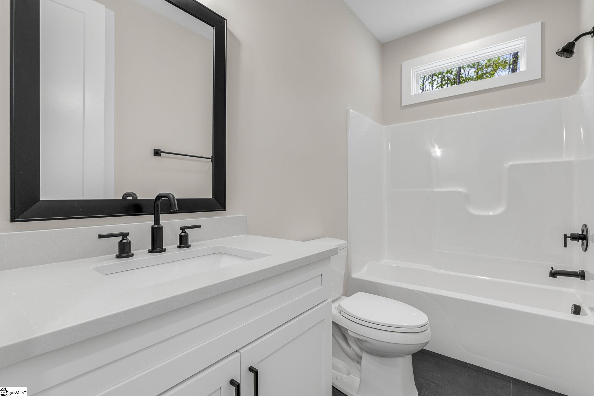 395 Mountainview, Landrum, South Carolina image 31