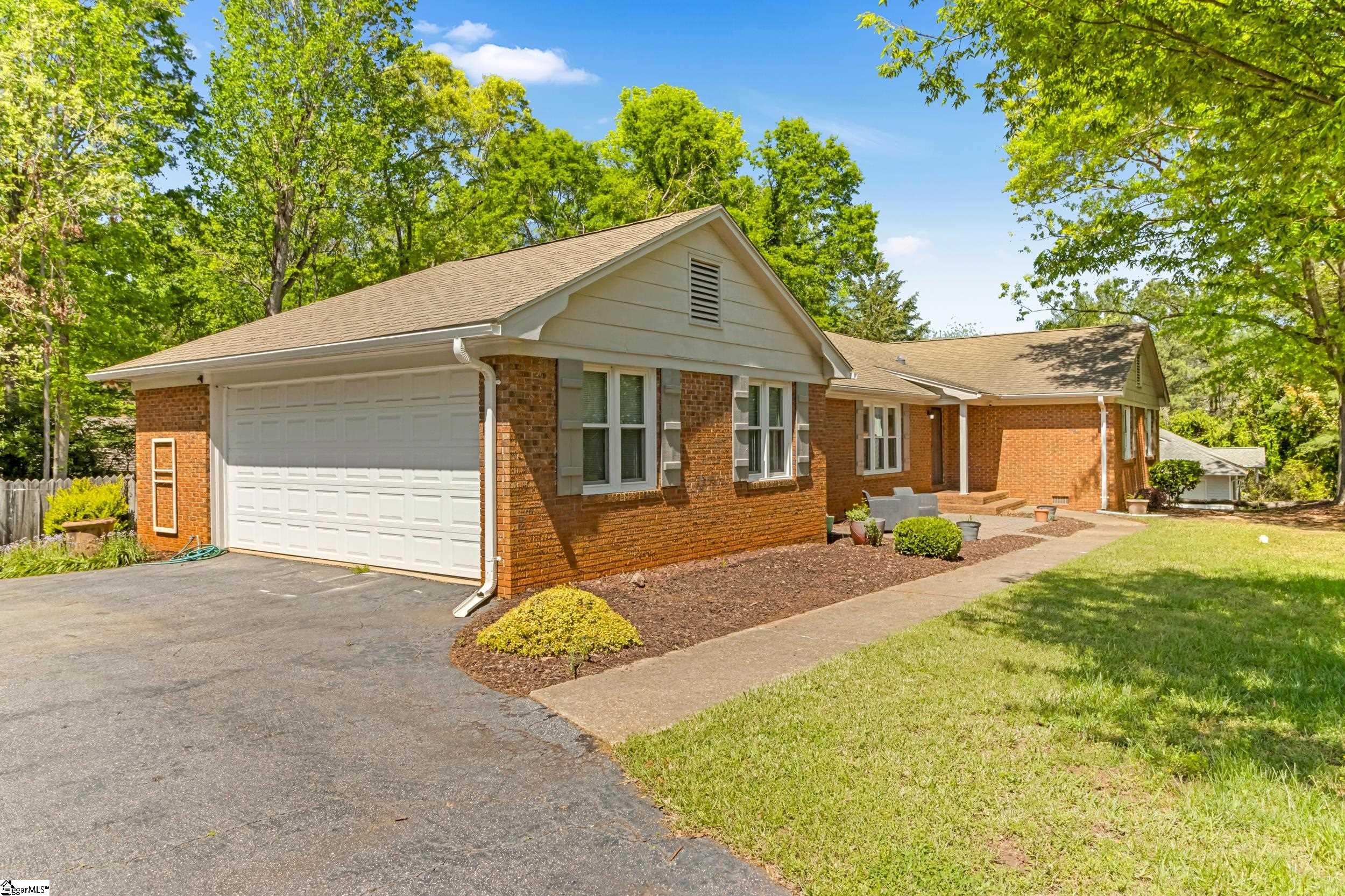 711 Meadowbrook, Spartanburg, South Carolina image 3