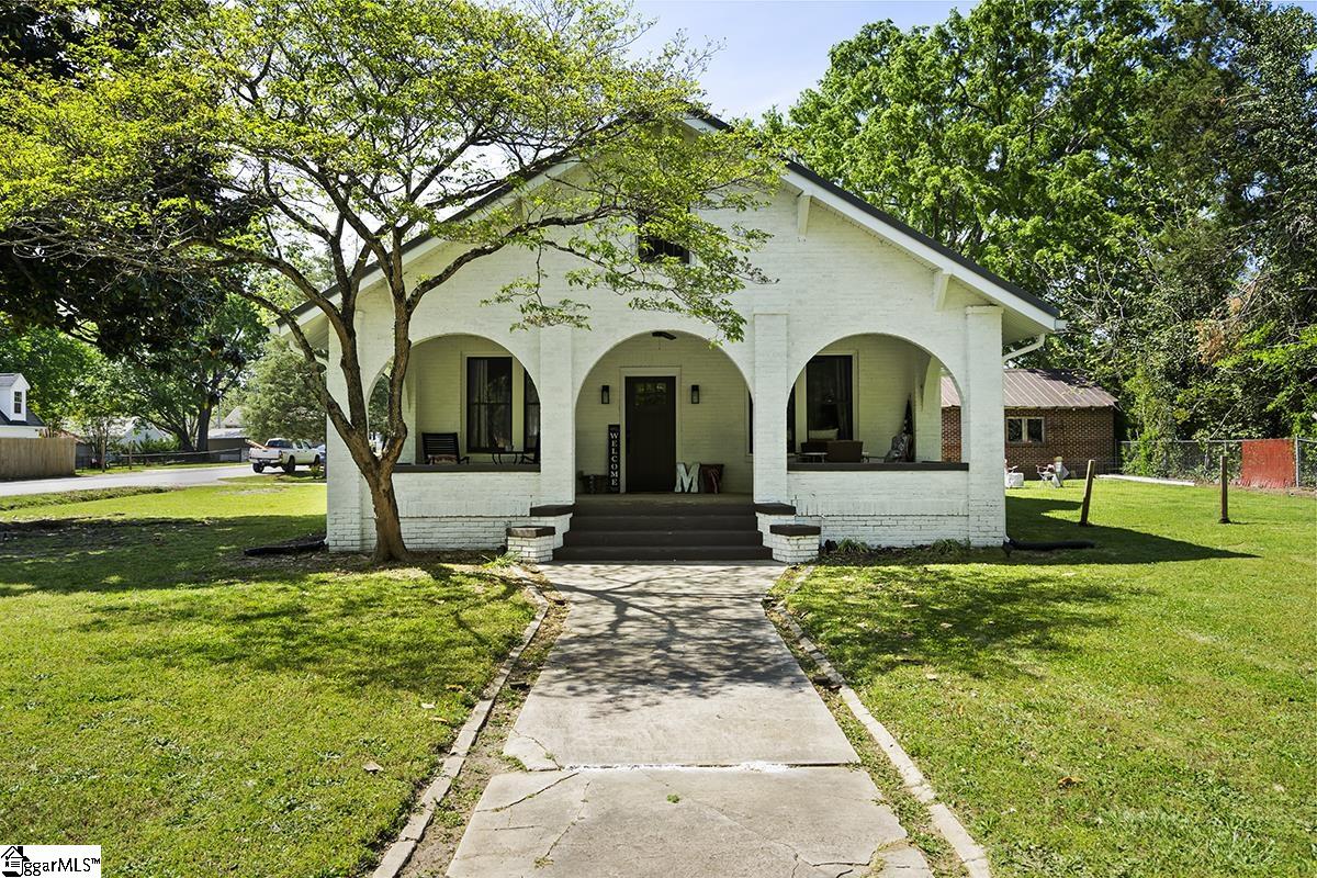 501 N Adair Street Clinton, SC 29325