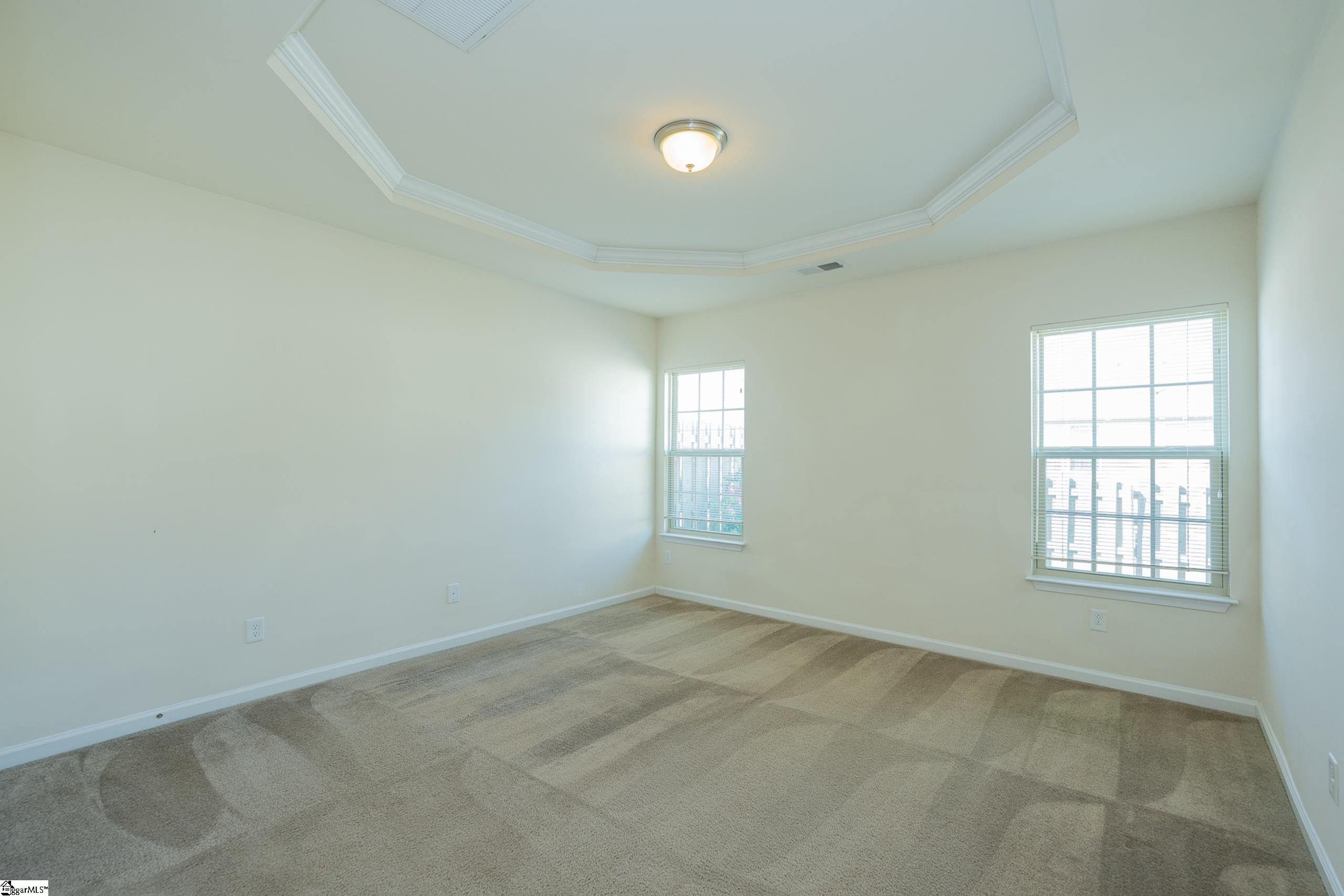 19 Fairchild, Greenville, South Carolina image 17