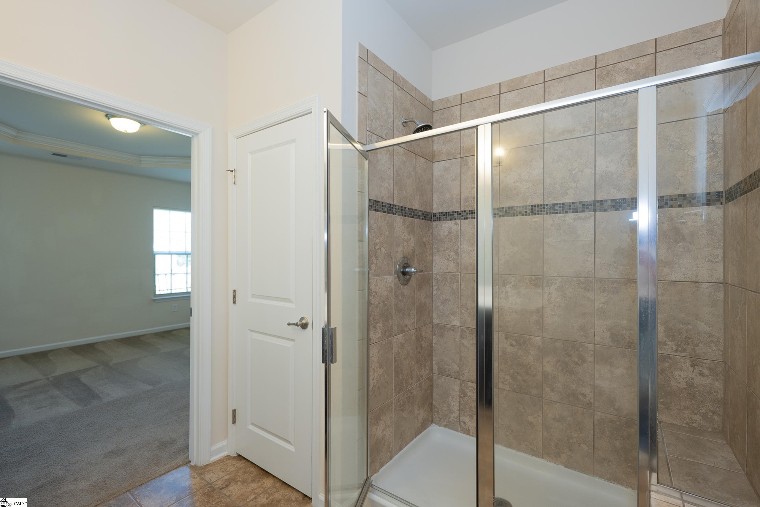 19 Fairchild, Greenville, South Carolina image 20