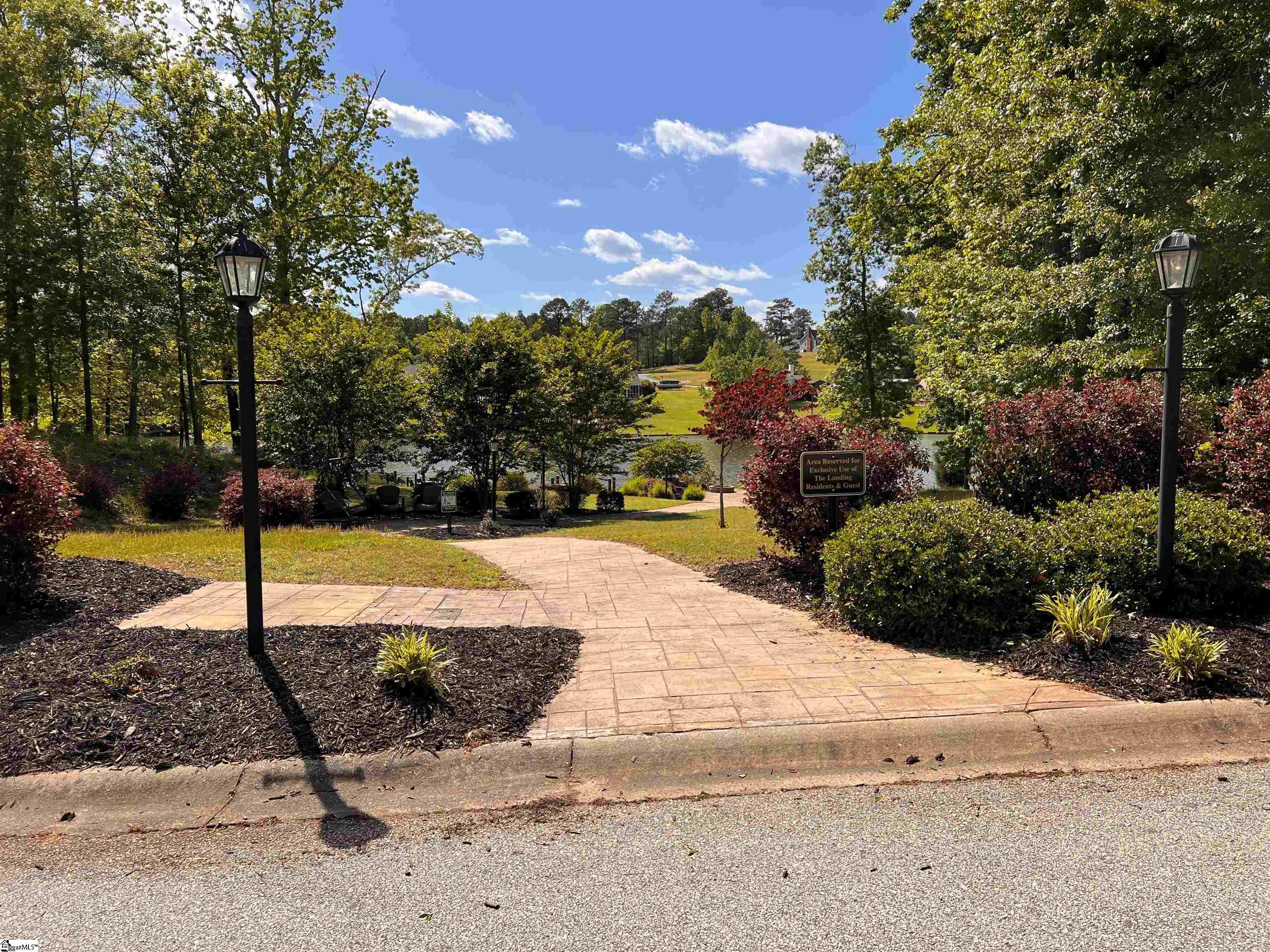 King, Greenwood, South Carolina image 31