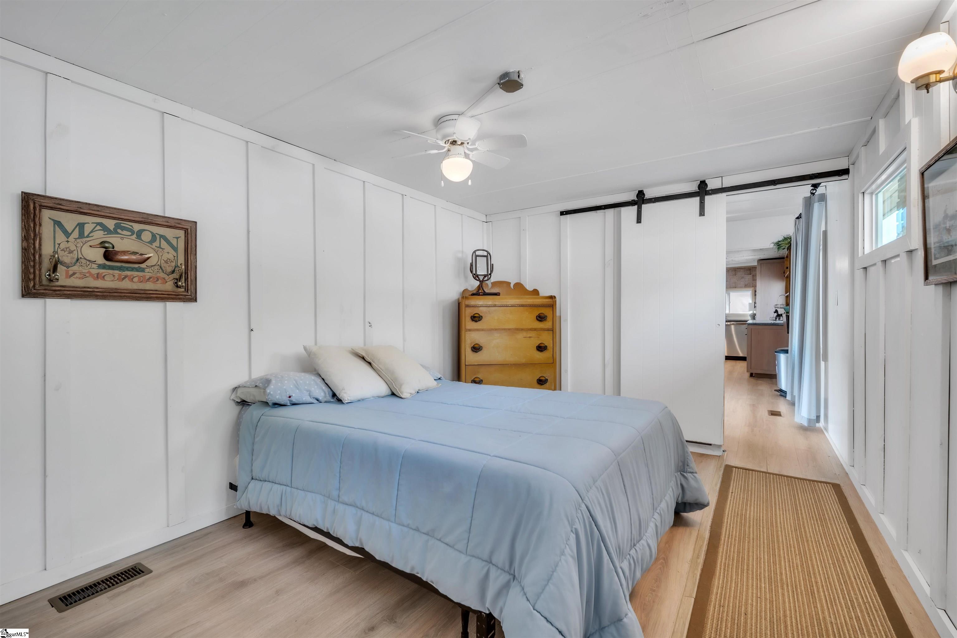 1506 W Lakeshore, Landrum, South Carolina image 16