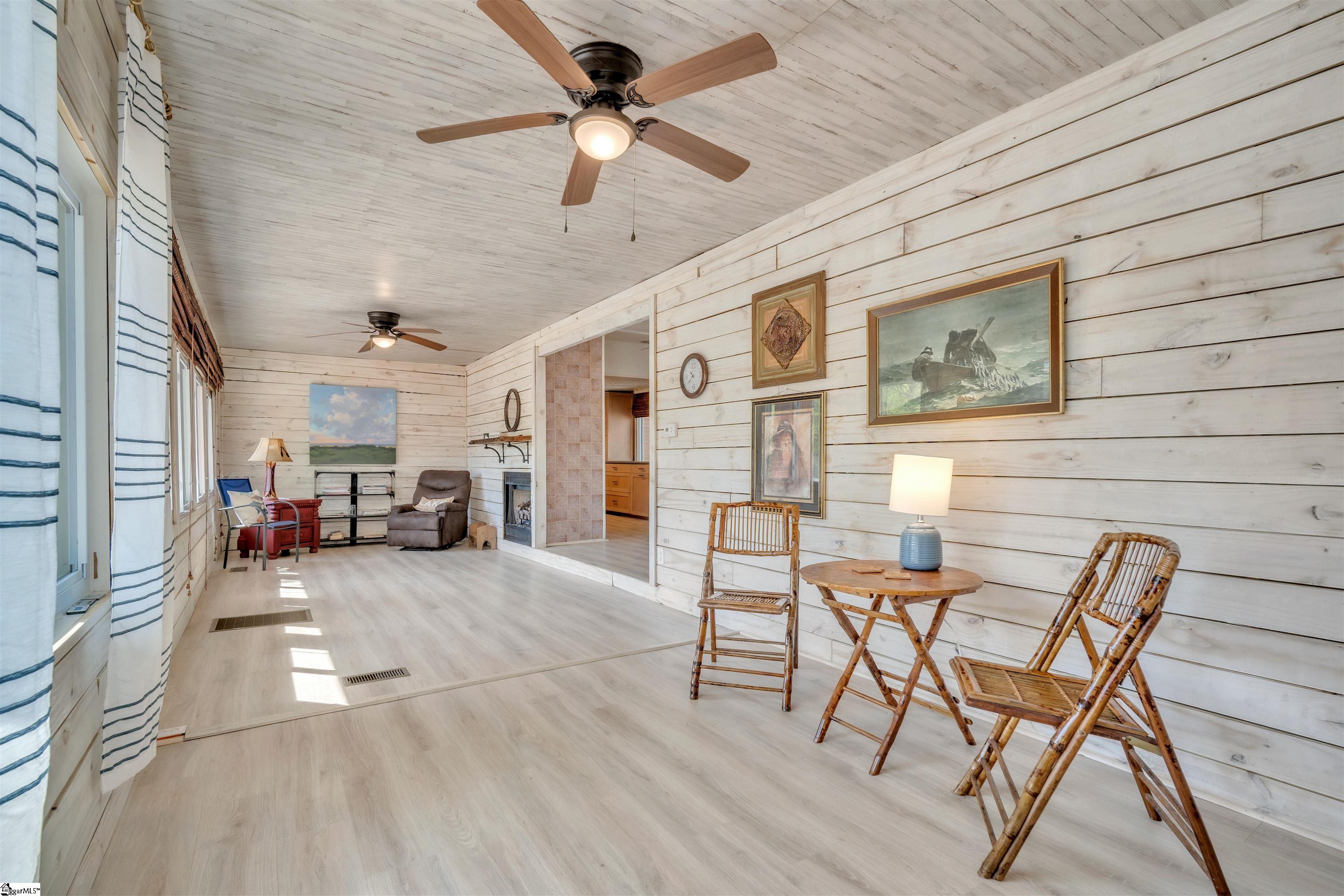1506 W Lakeshore, Landrum, South Carolina image 5