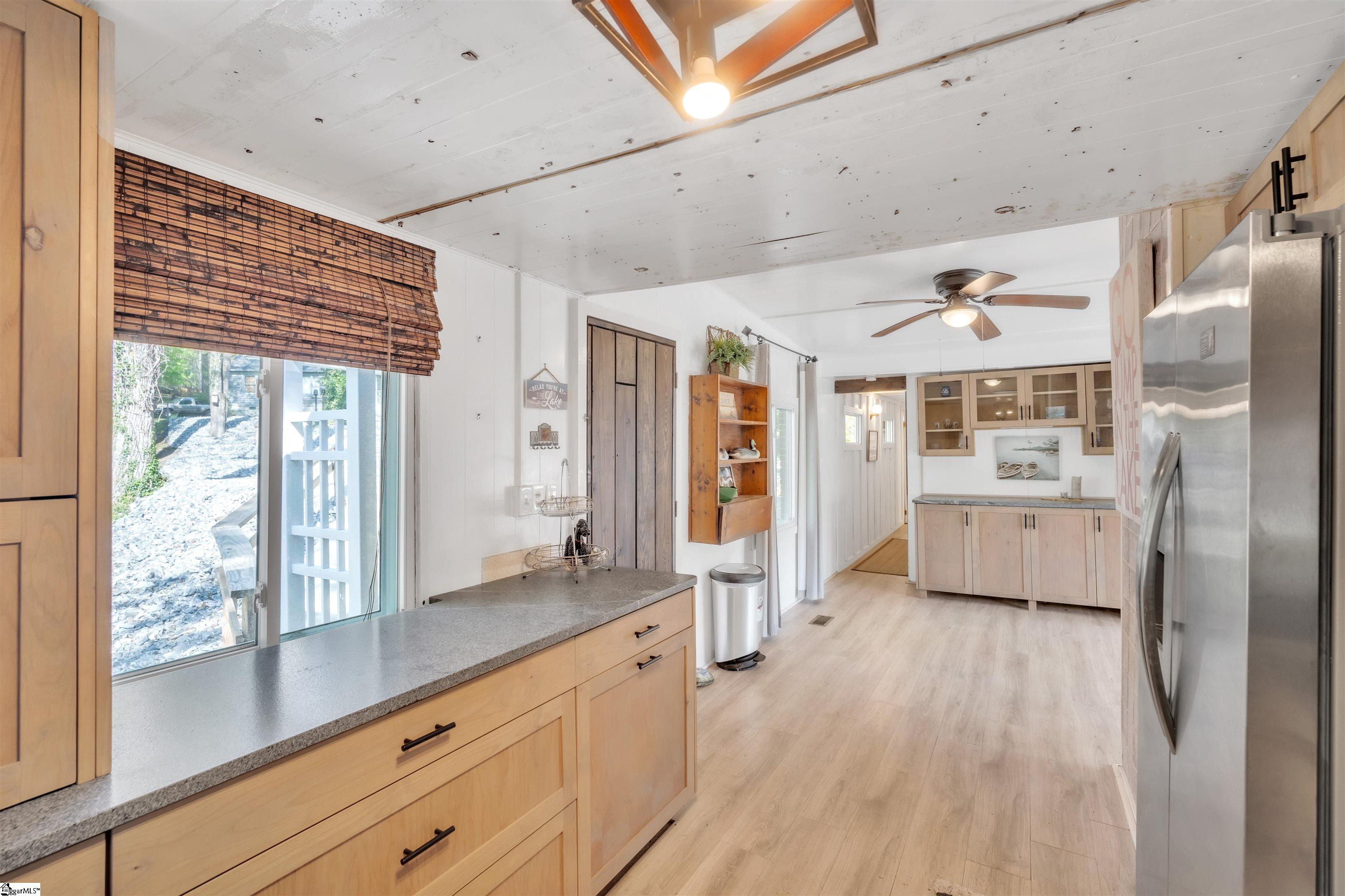 1506 W Lakeshore, Landrum, South Carolina image 8