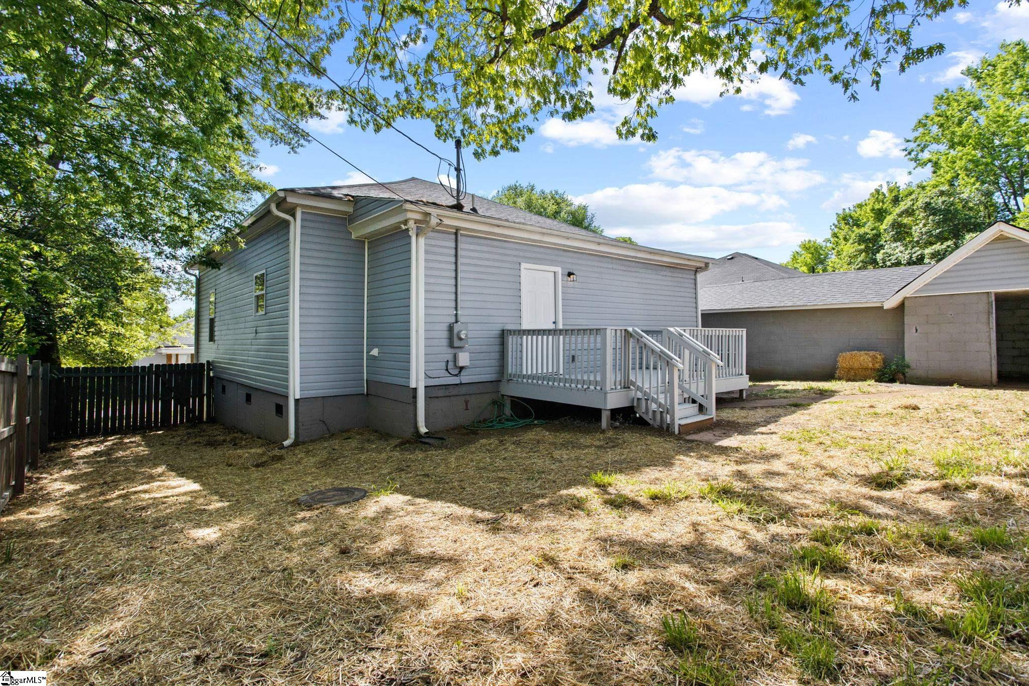 38 4th, Greenville, South Carolina image 23