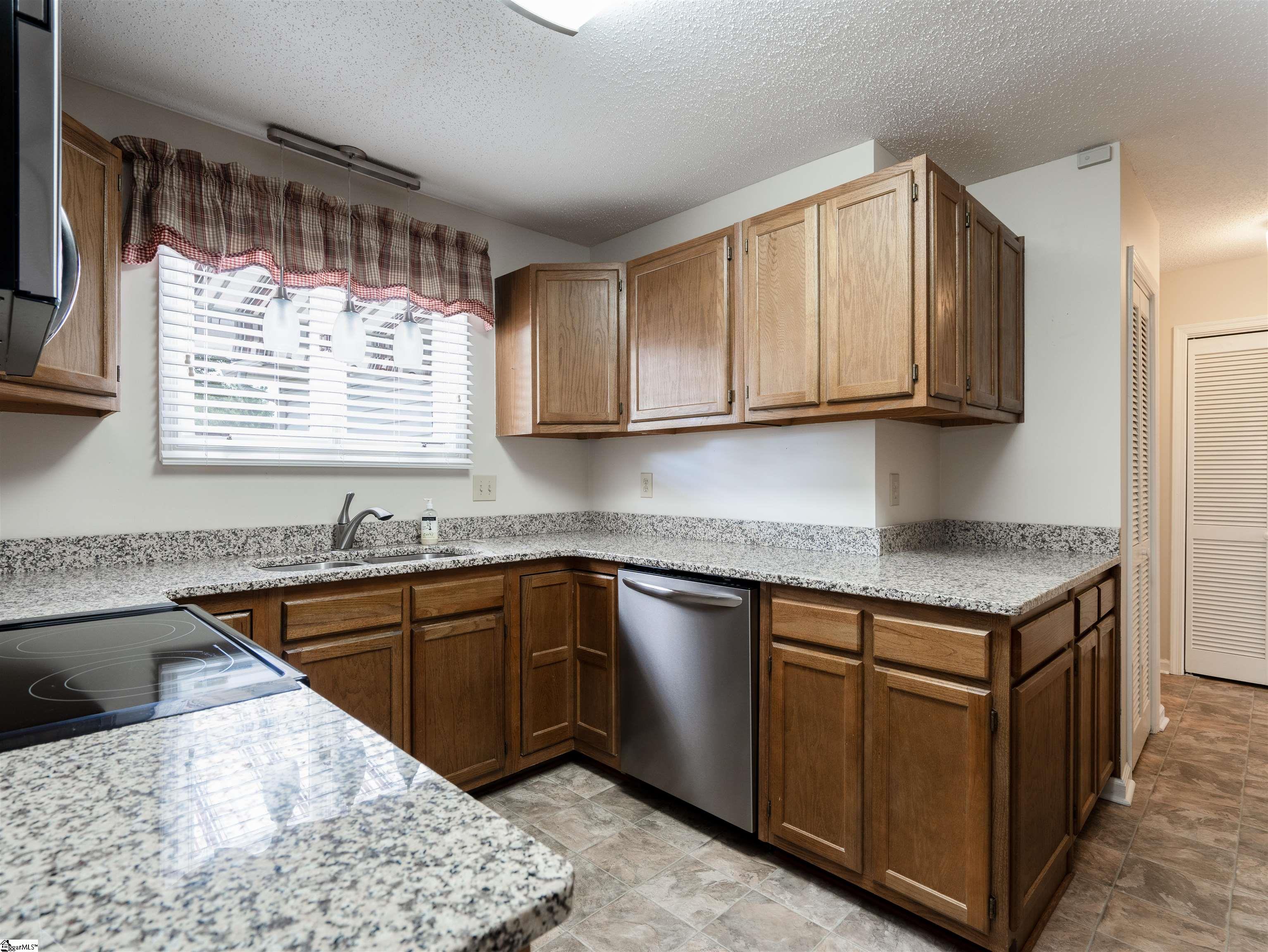 234 Lakeside, Greenville, South Carolina image 4