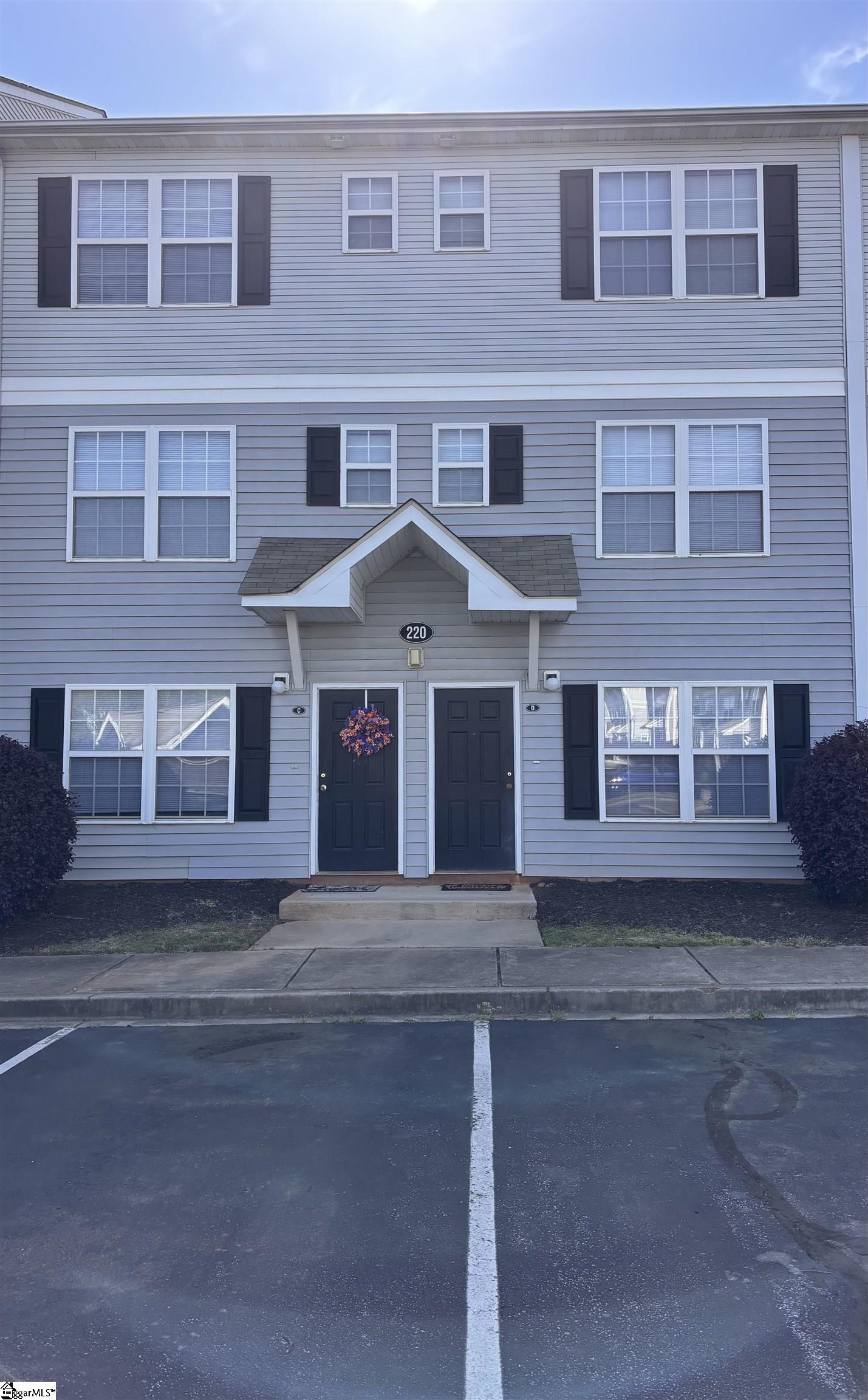 220 Campus, Central, South Carolina image 1