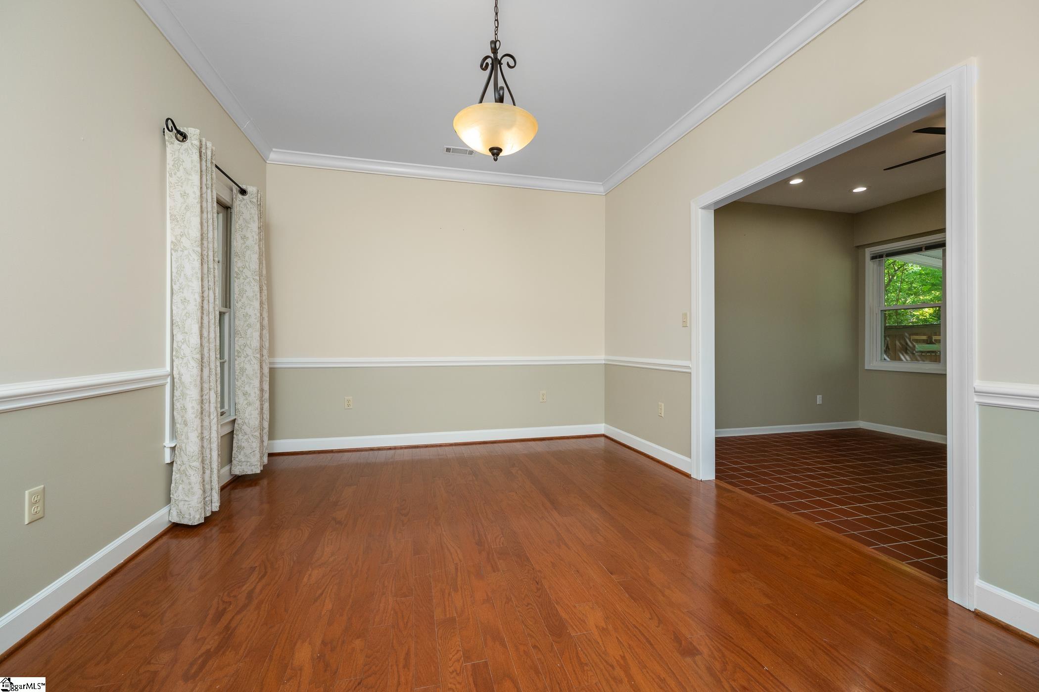 231 Greenview, Greenville, South Carolina image 21