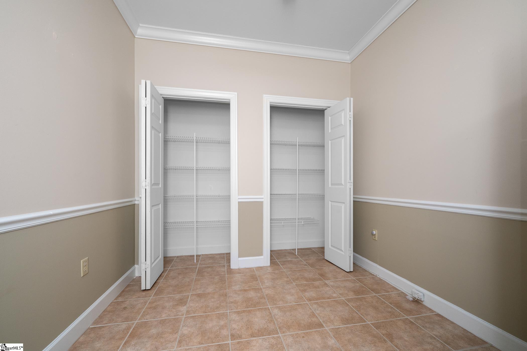 231 Greenview, Greenville, South Carolina image 30