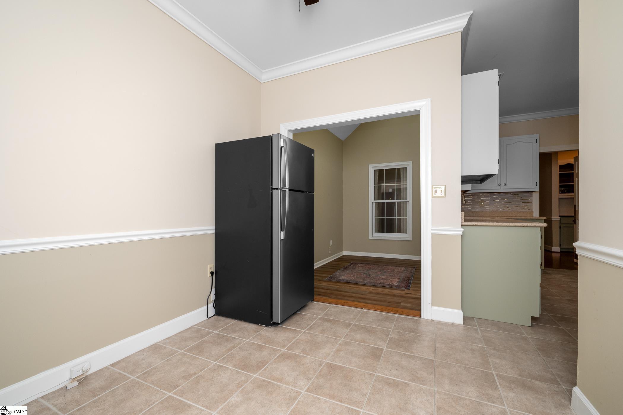 231 Greenview, Greenville, South Carolina image 31
