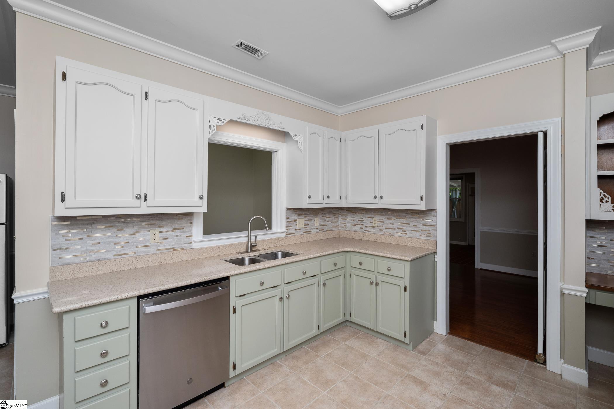 231 Greenview, Greenville, South Carolina image 34
