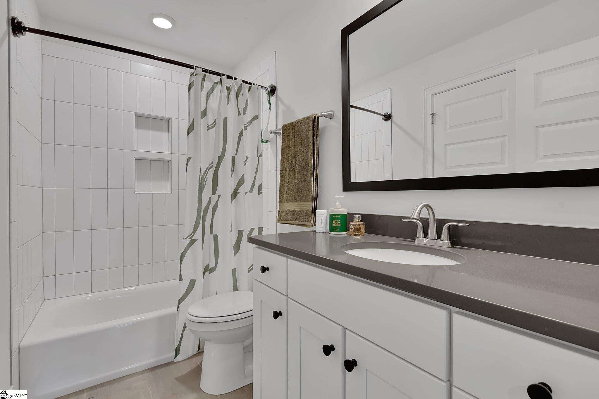 201 Tyrian, Greenville, South Carolina image 37