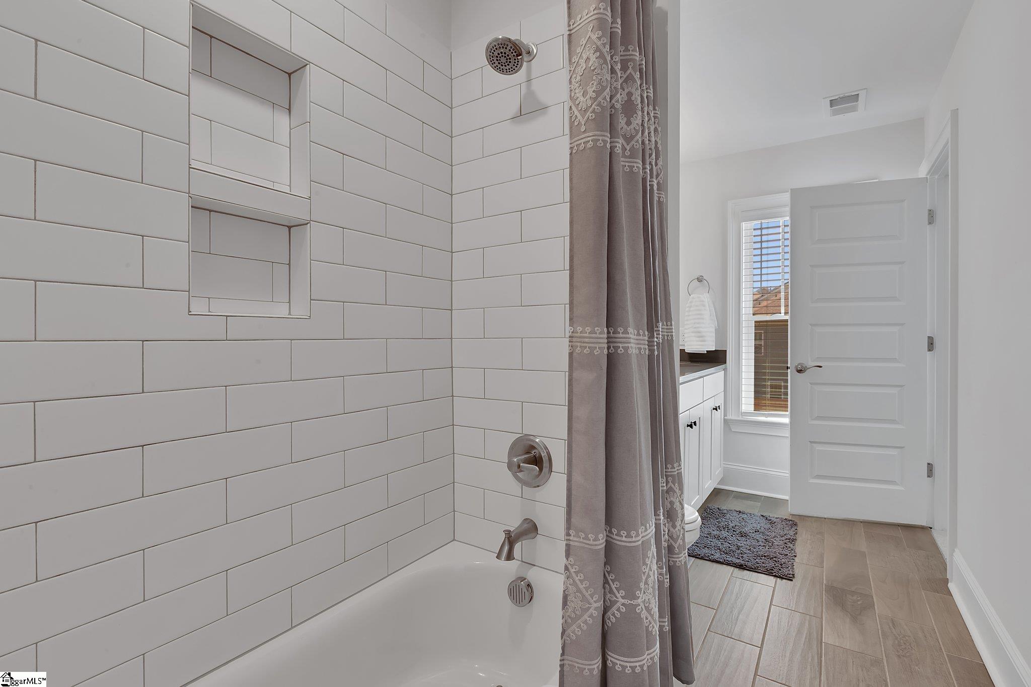 201 Tyrian, Greenville, South Carolina image 43