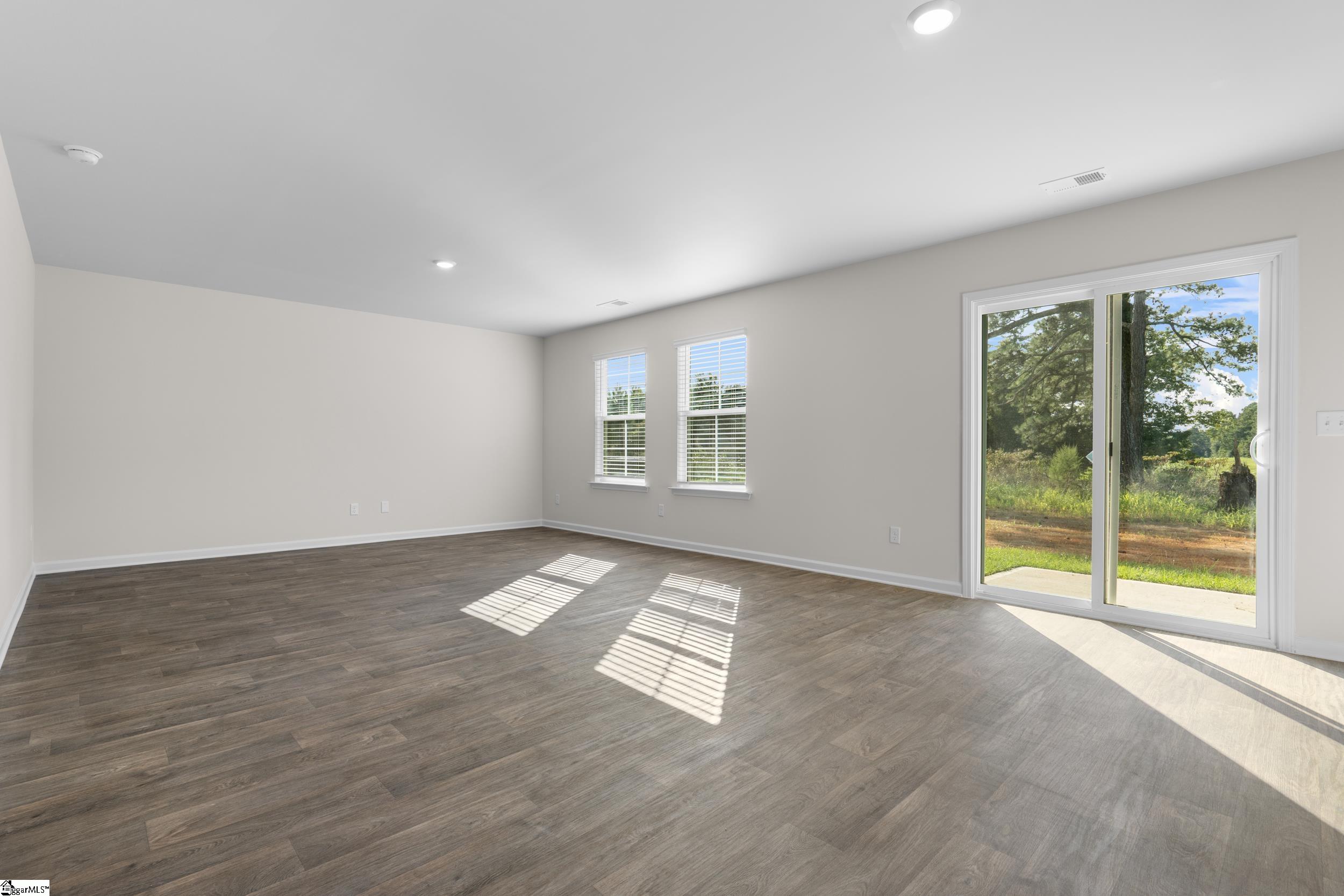 102 Hidden Hills, Laurens, South Carolina image 5