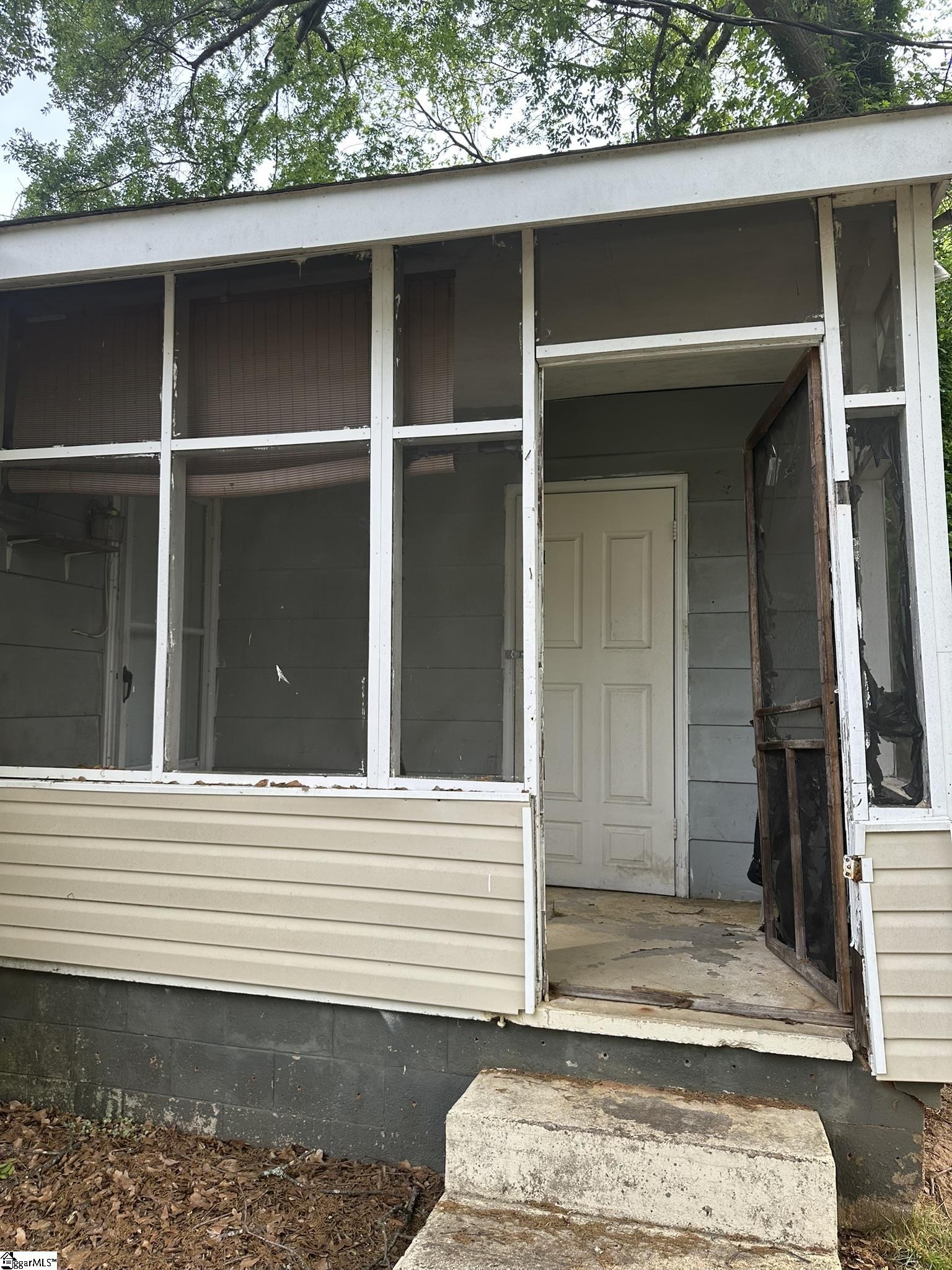 112 Allen, Spartanburg, South Carolina image 2