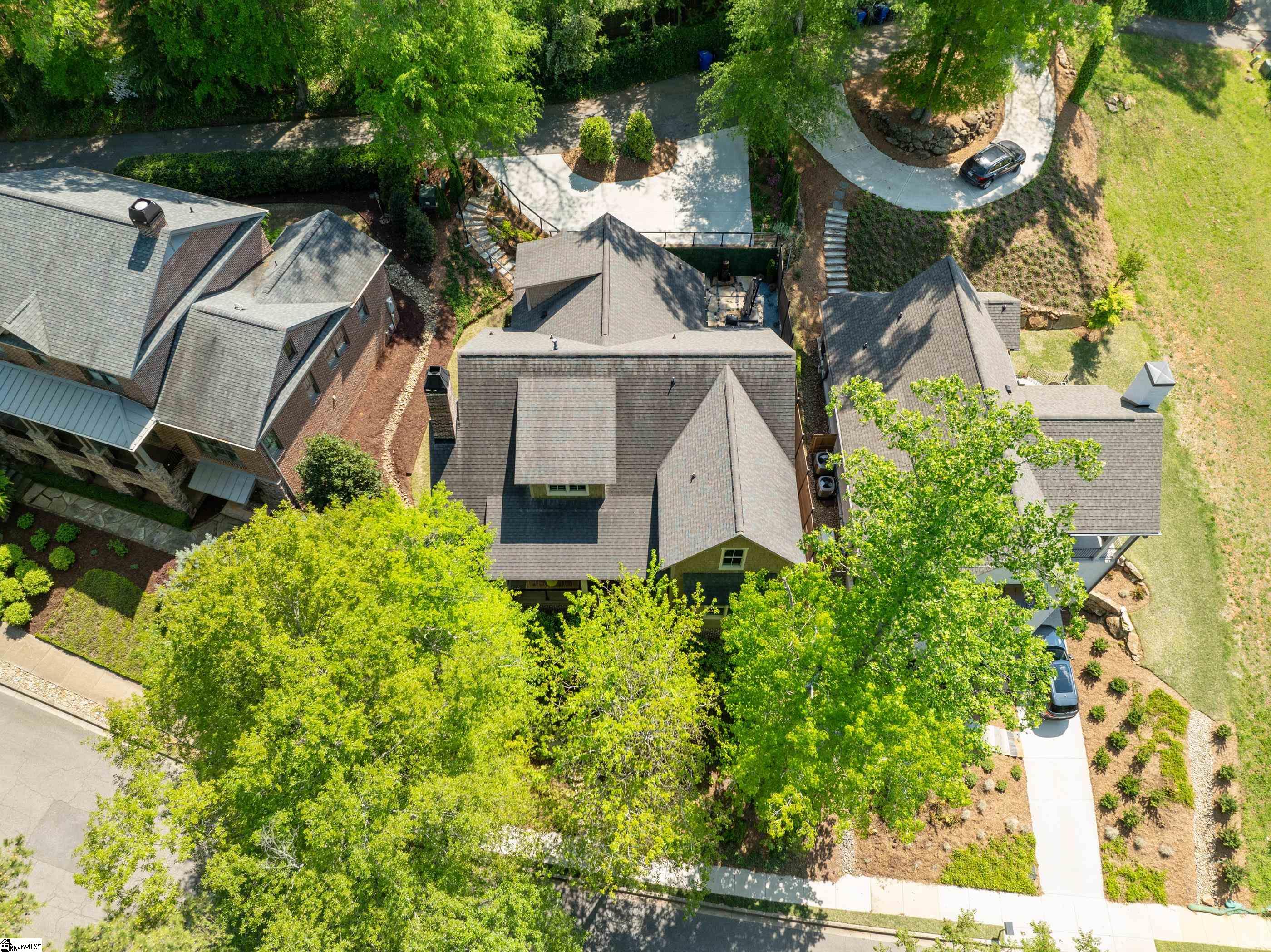 7 Hindman, Greenville, South Carolina image 2