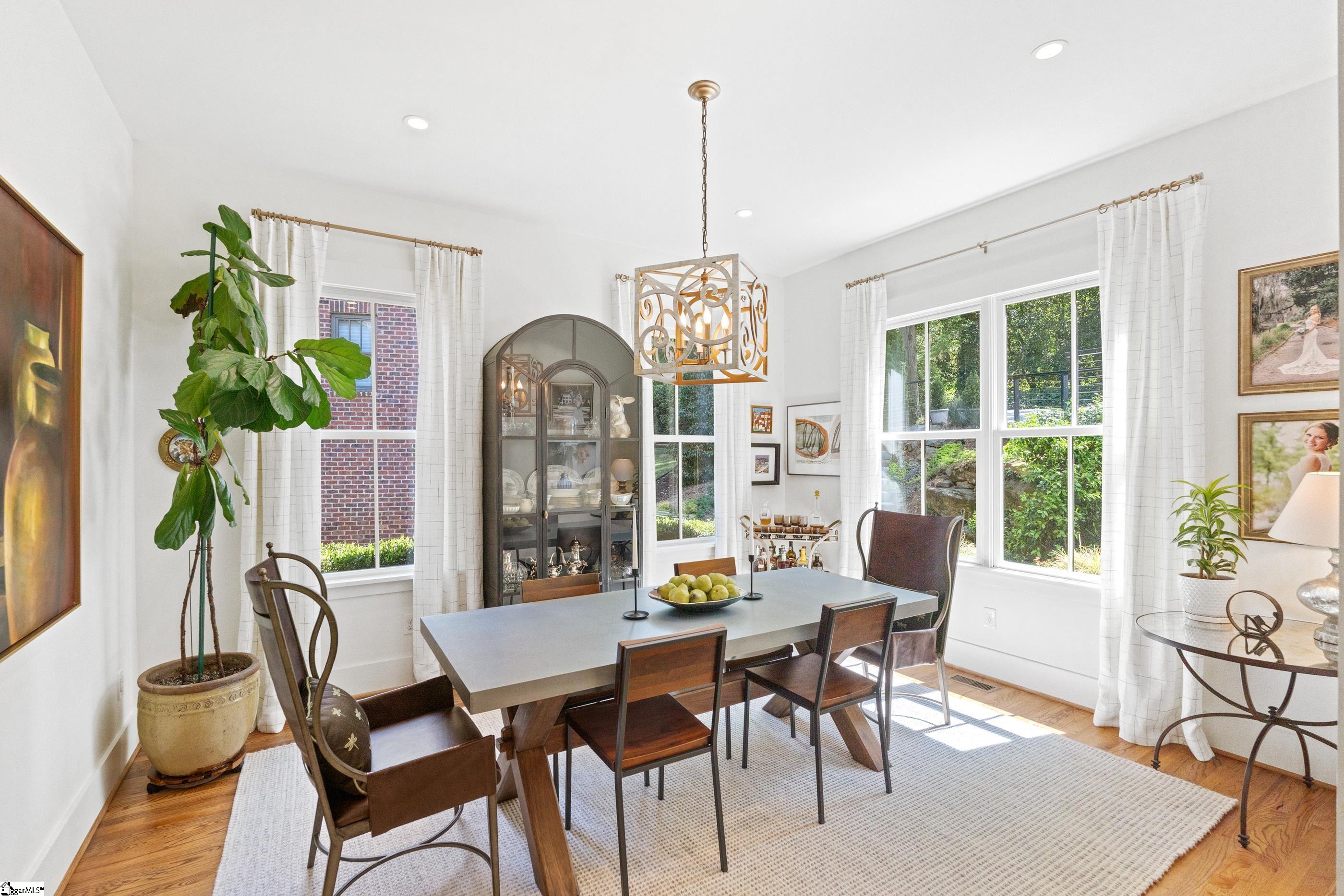 7 Hindman, Greenville, South Carolina image 19