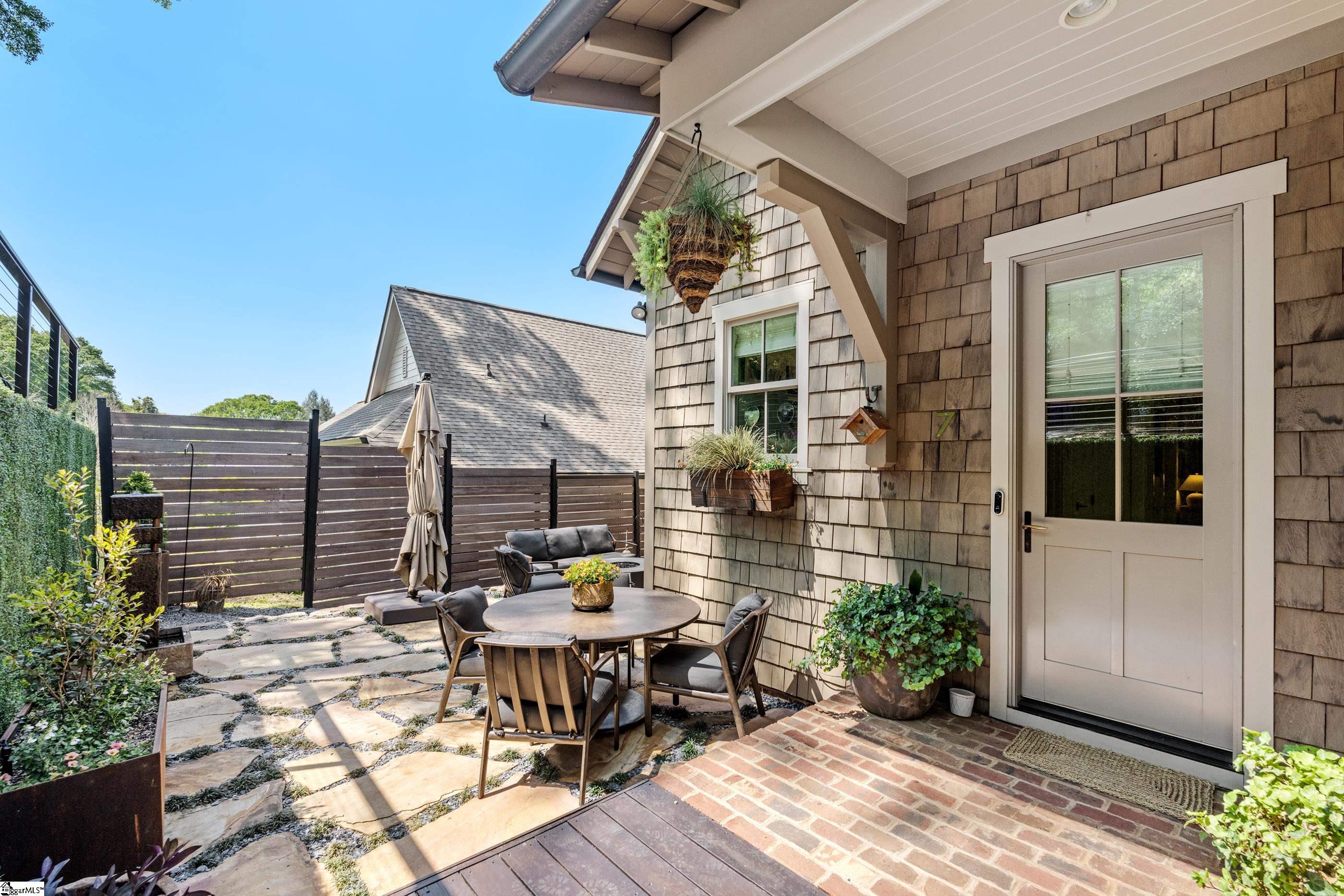 7 Hindman, Greenville, South Carolina image 39
