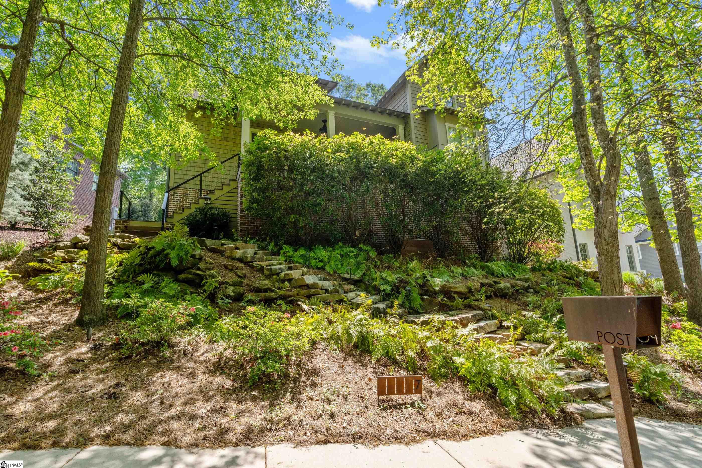 7 Hindman, Greenville, South Carolina image 45