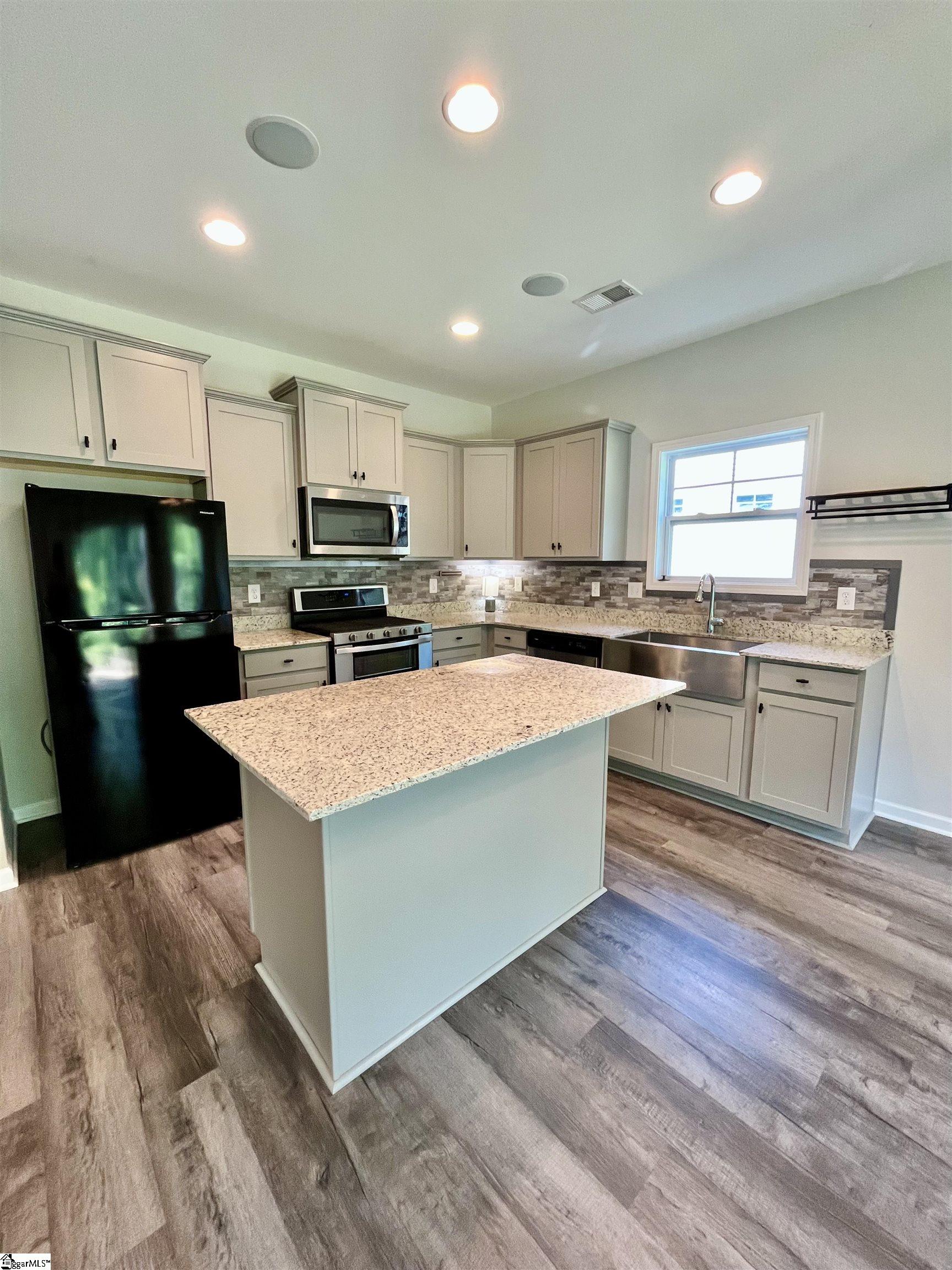 503 Torrington, Duncan, South Carolina image 5