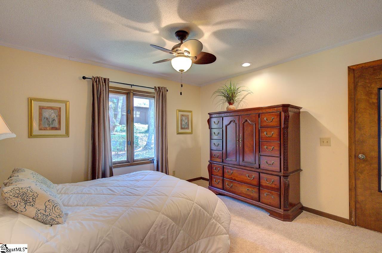32 Creekside, Greenville, South Carolina image 19